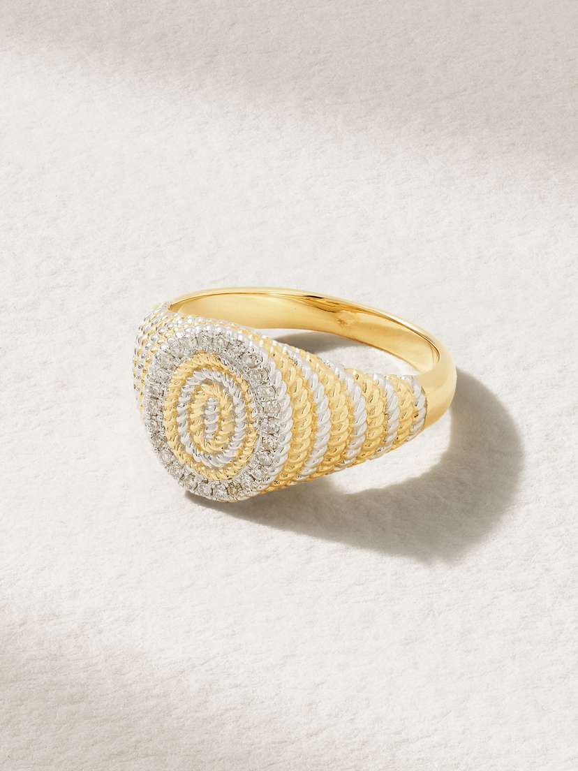 Yvonne Léon Mini Chevalière 9-karat Yellow And White Gold Diamond Signet Ring