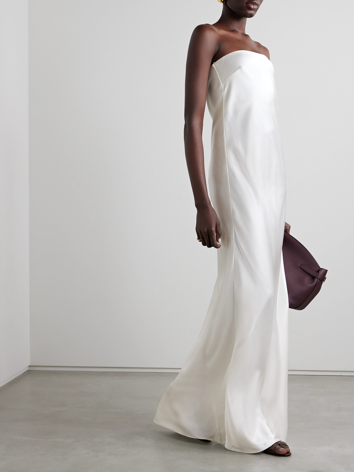 Salon 1884 + Net Sustain Linea Strapless Silk Gown In Cream