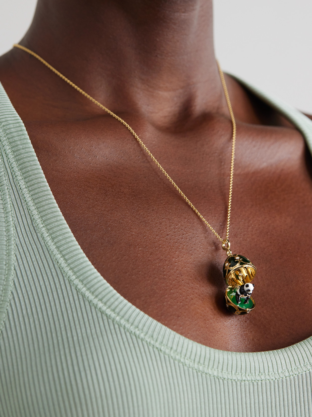 Fabergé Heritage 18-karat Gold, Diamond And Enamel Necklace In Gold
