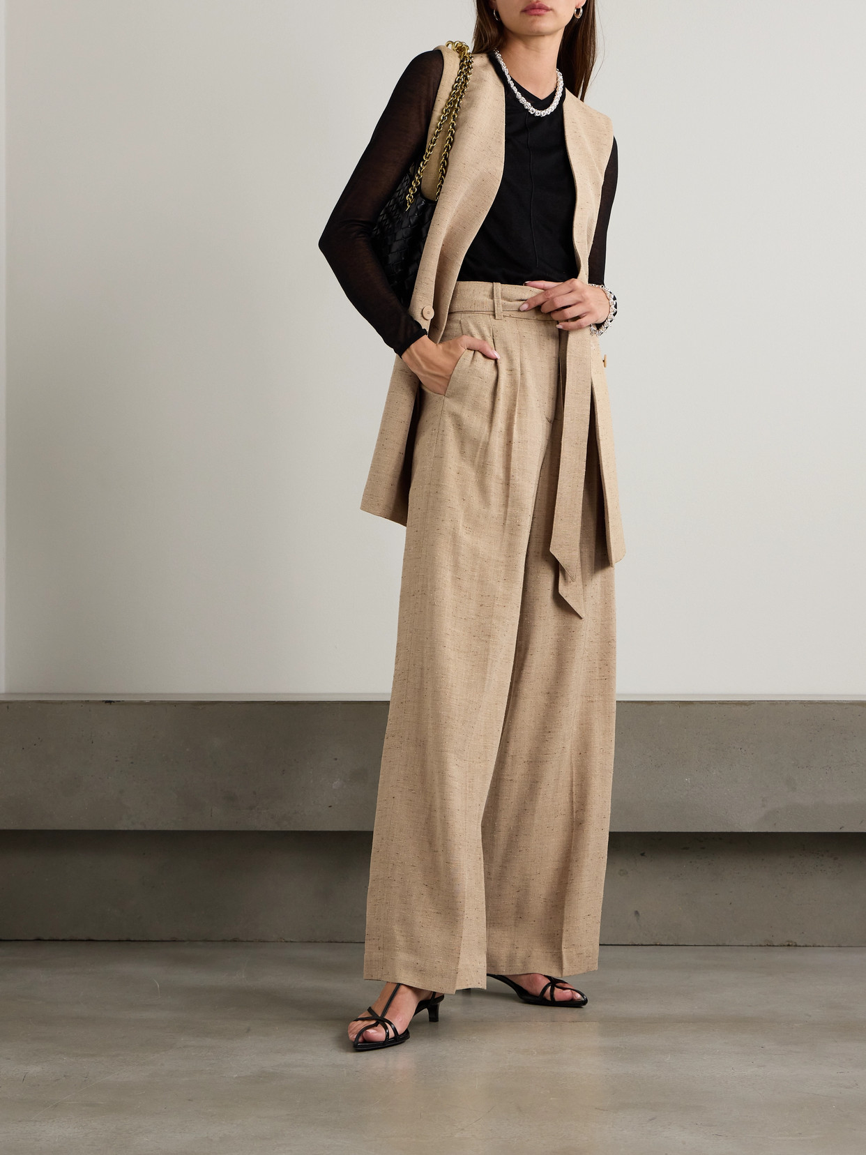 Joseph Atlas Belted Pleated Tweed Wide-leg Pants In Neutrals
