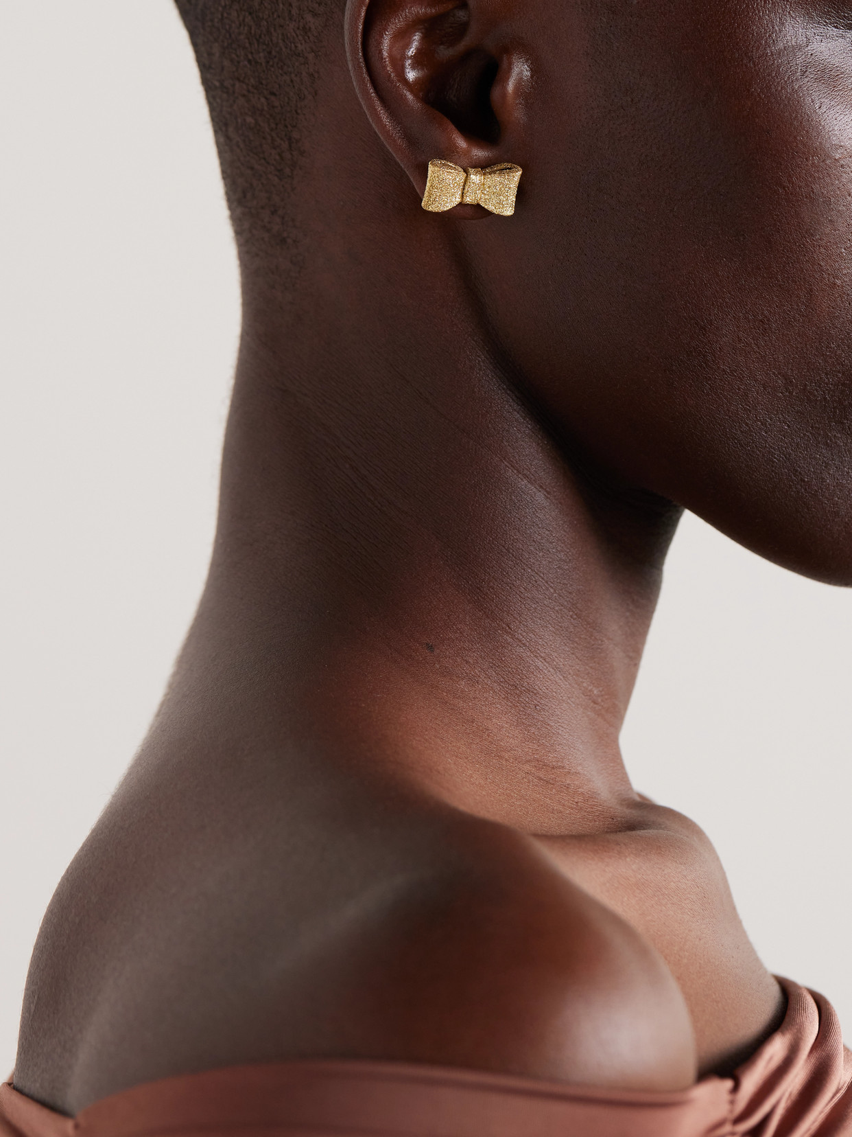 CAROLINA BUCCI TUTTO PER TE FLORENTINE 18-KARAT GOLD EARRINGS