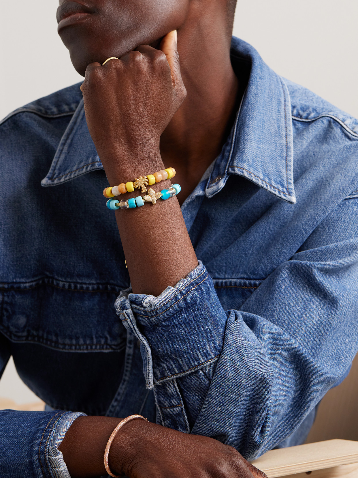 Shop Carolina Bucci Sprezzatura 18-karat Gold And Lurex Beaded Bracelet