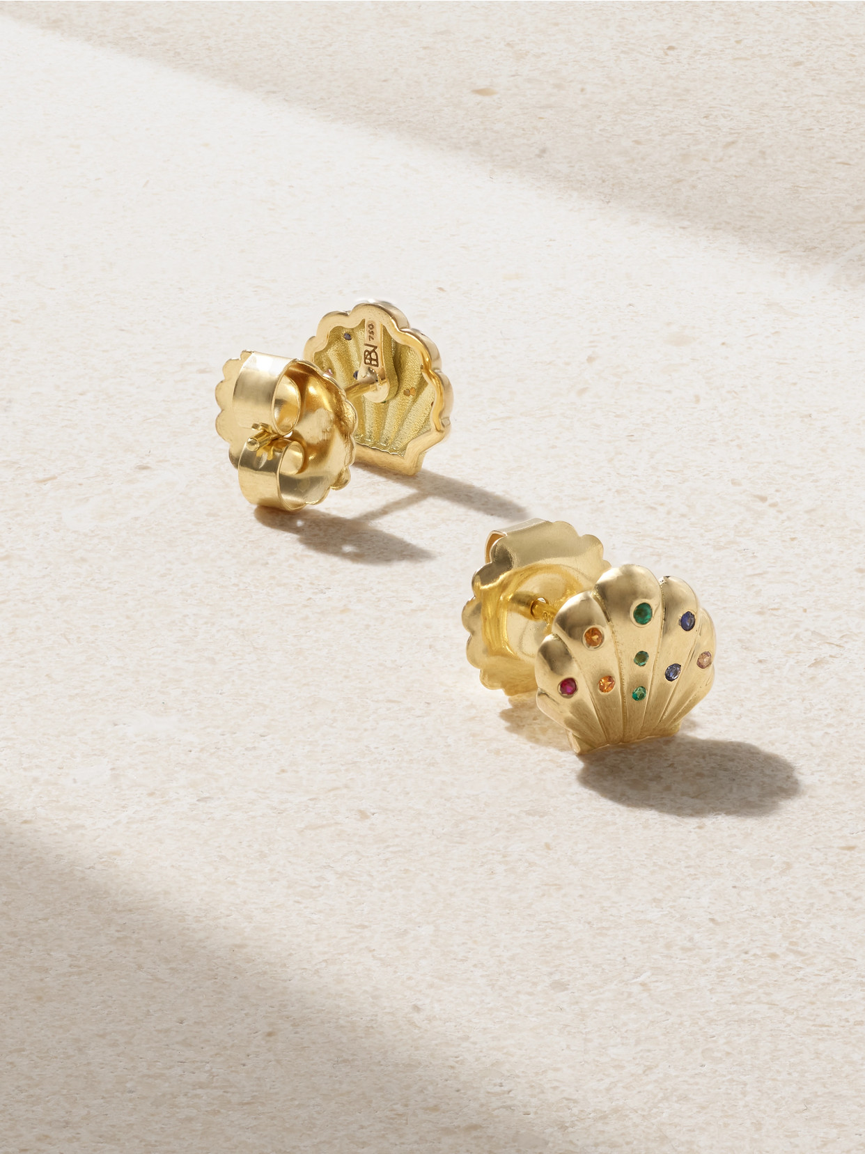 BRENT NEALE SHELL 18-KARAT GOLD, SAPPHIRE AND EMERALD EARRINGS