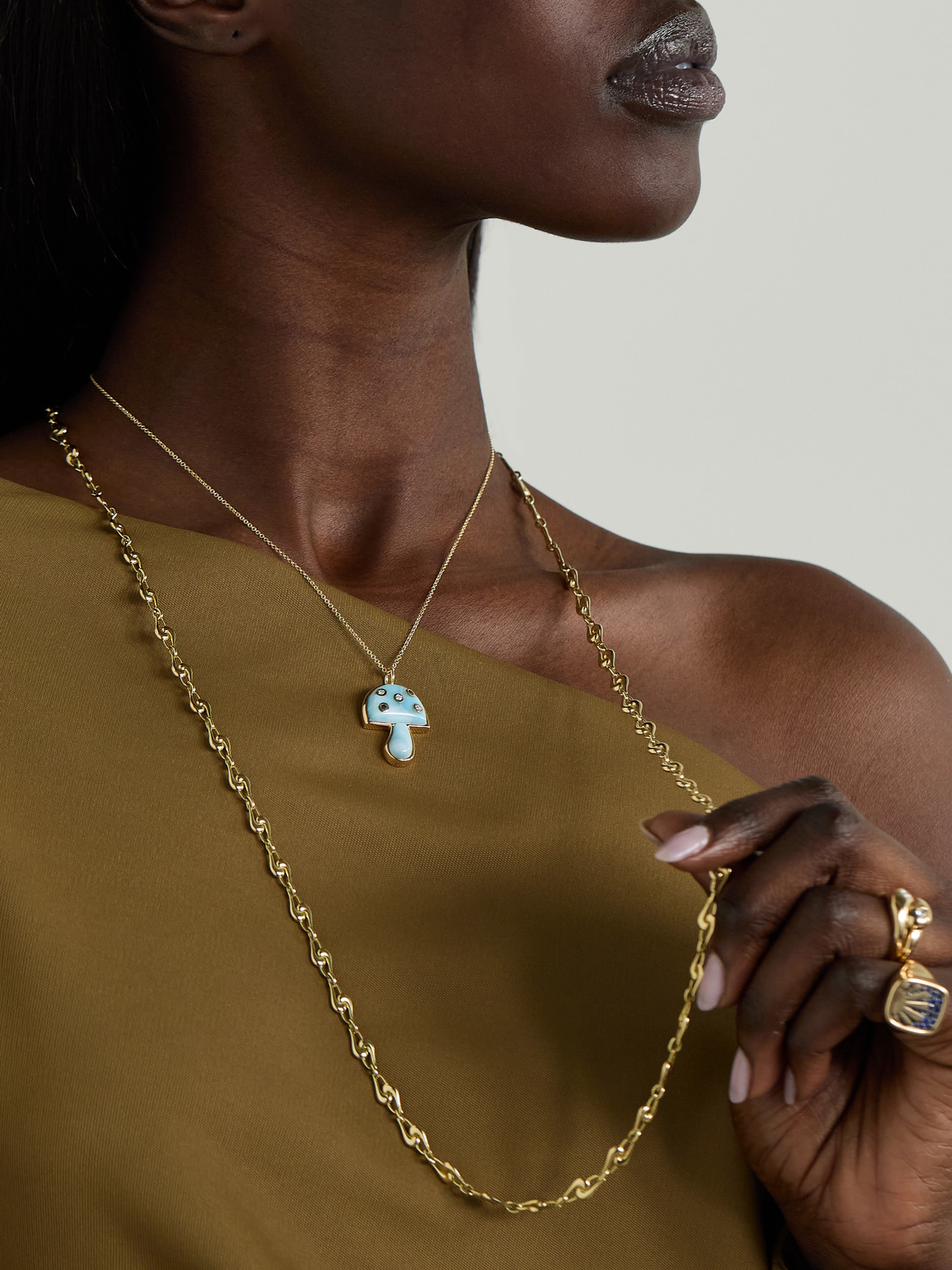 Brent Neale Mini Mushroom 18-karat Gold, Larimar And Diamond Necklace In Gold