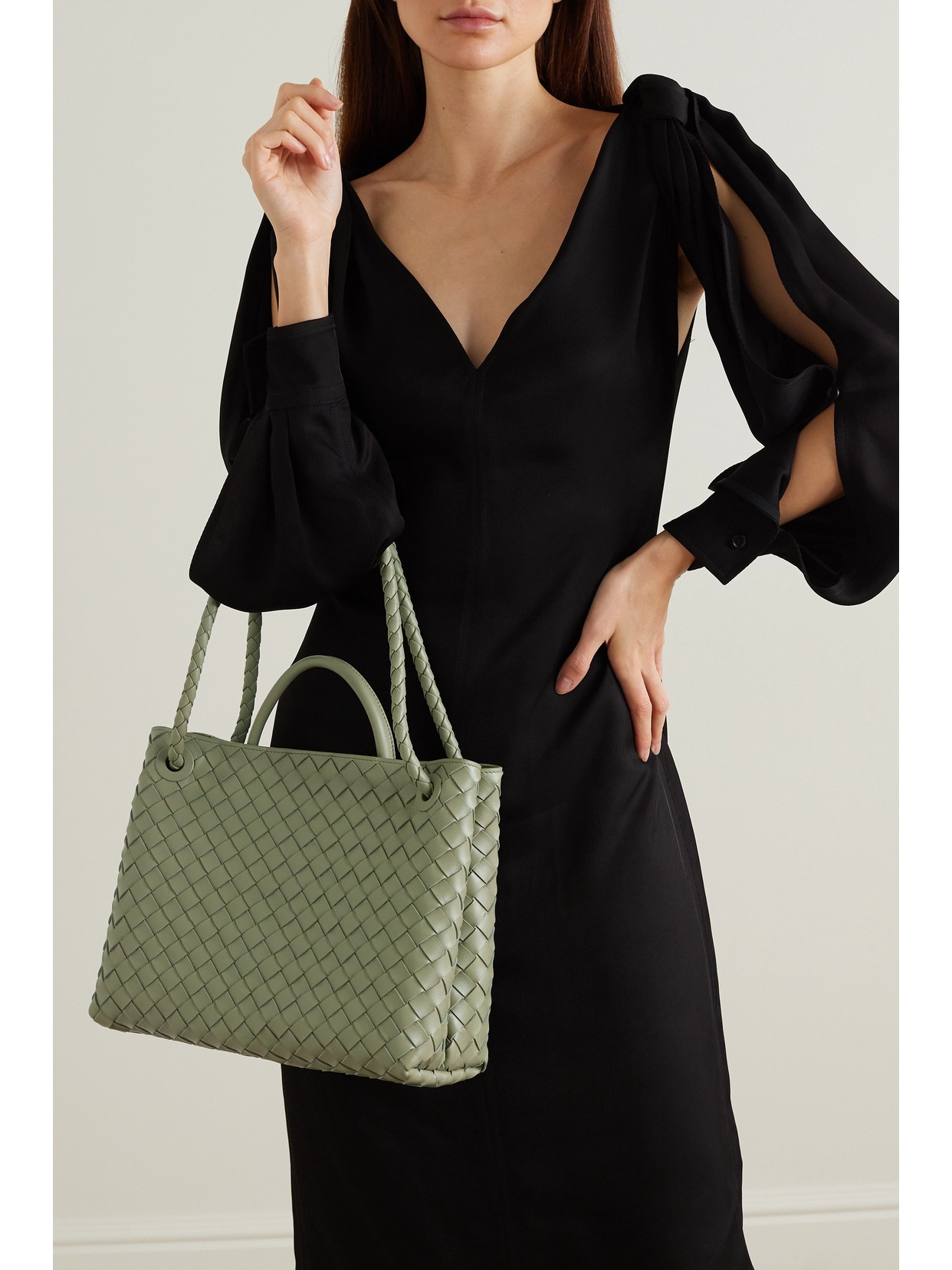 Andiamo Medium Intrecciato Leather Tote