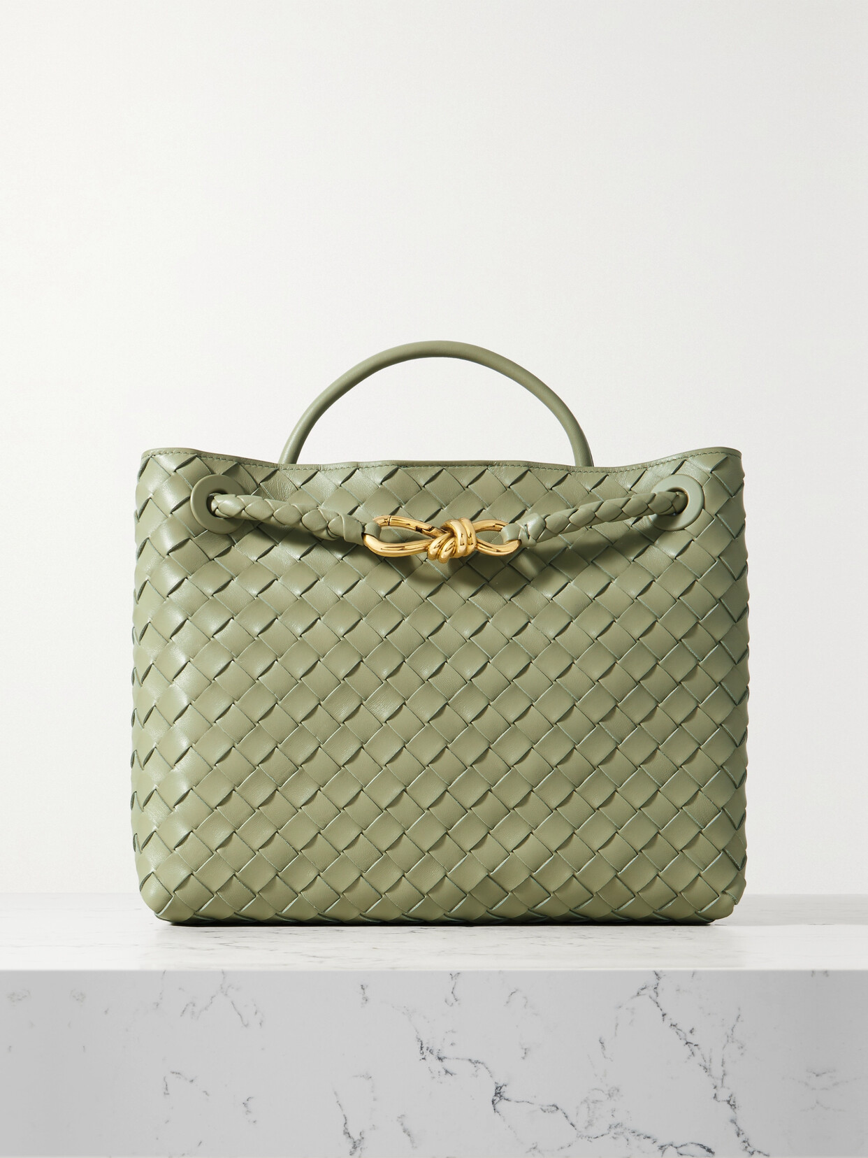 Bottega Veneta Andiamo Medium Intrecciato Leather Tote In Green