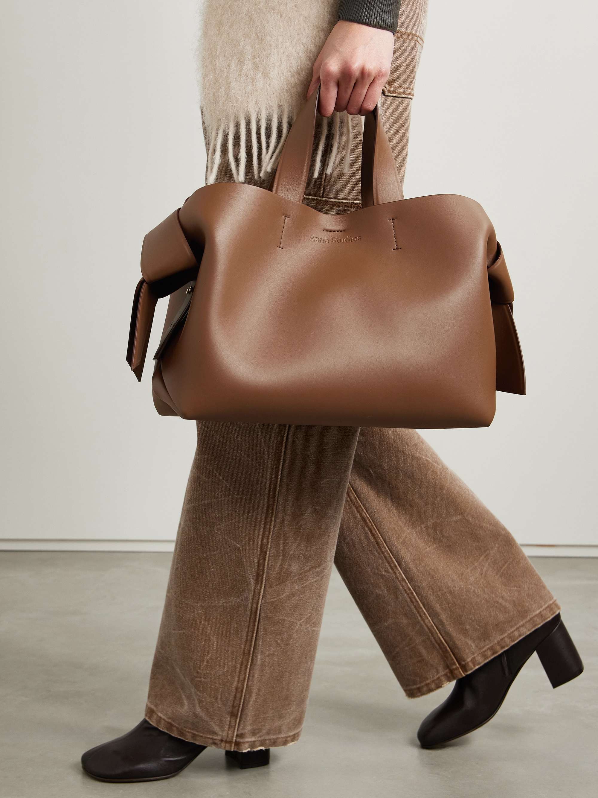 ACNE STUDIOS 