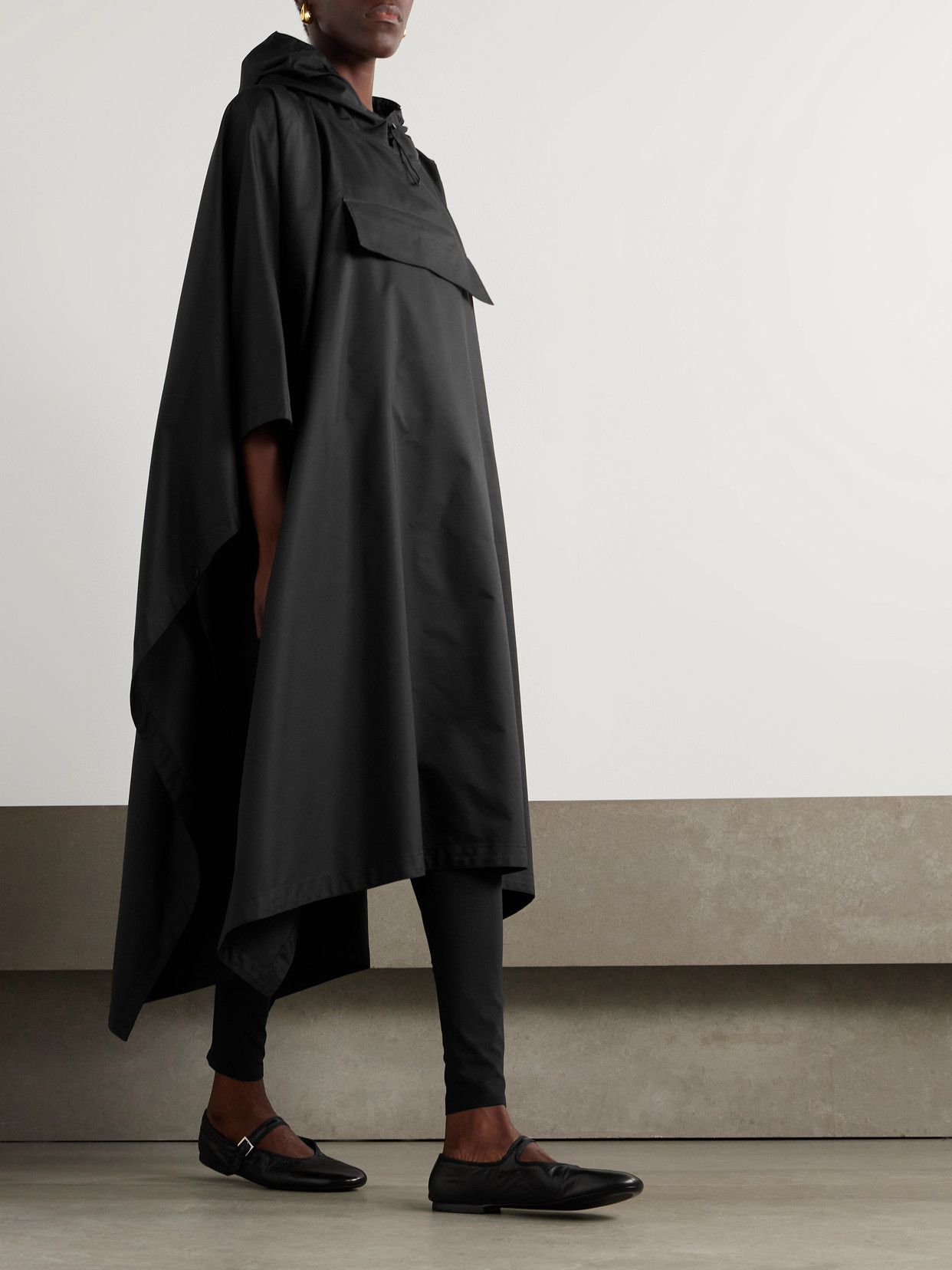 The Row Hooded Shell Coat In Black