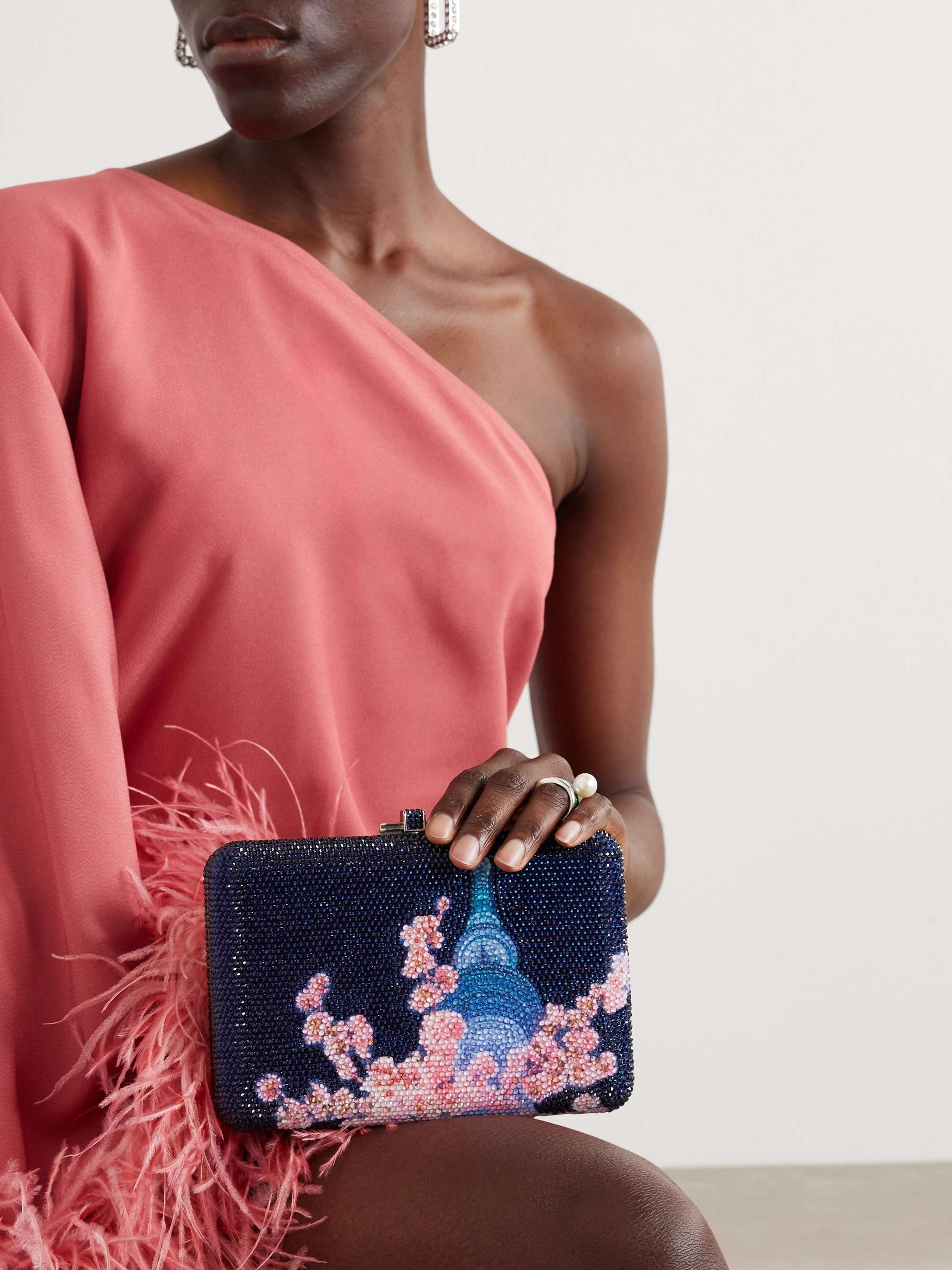 JUDITH LEIBER COUTURE 