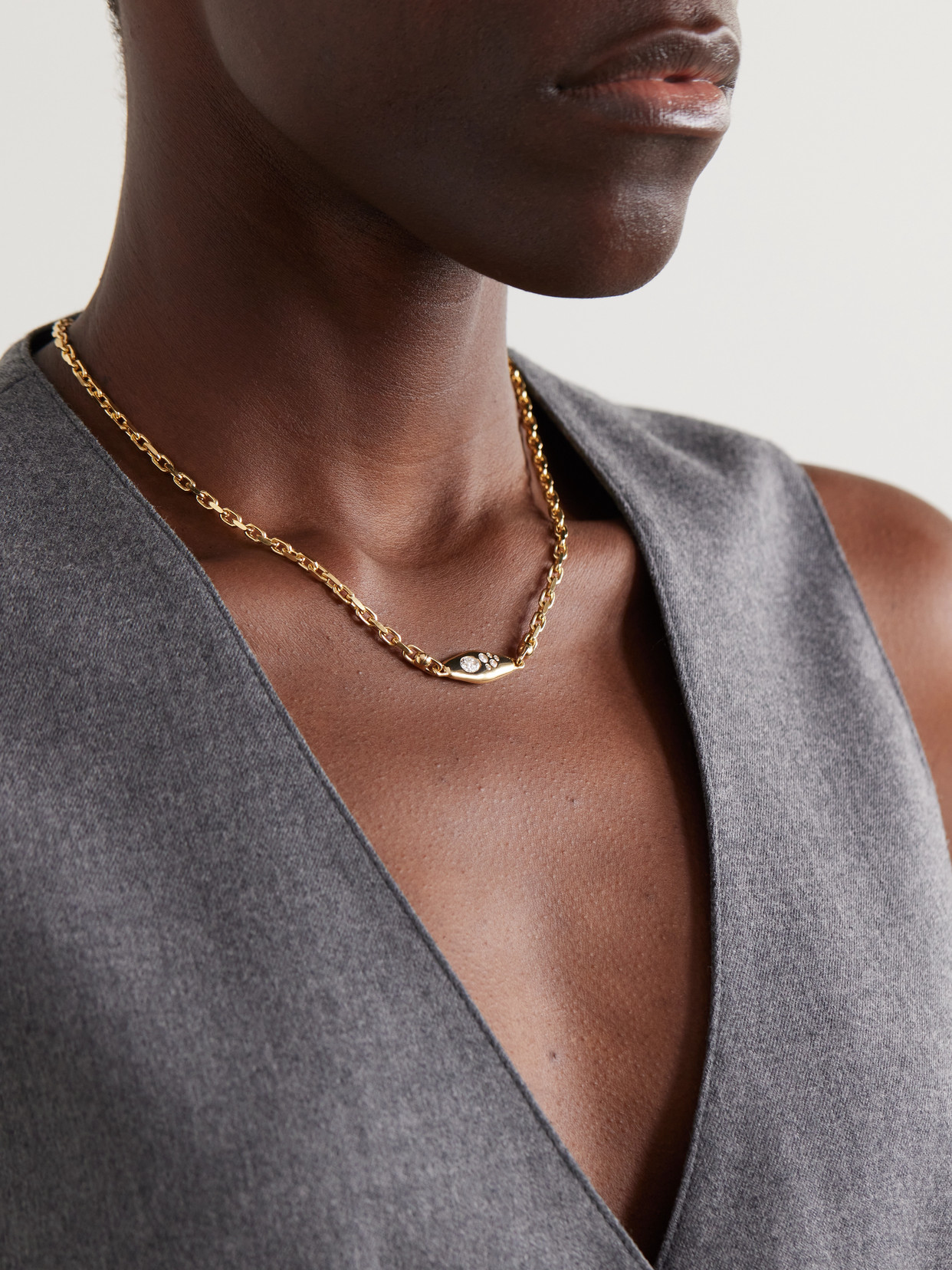 Uniform Object Mini Vessel 18-karat Gold Diamond Necklace In Gold