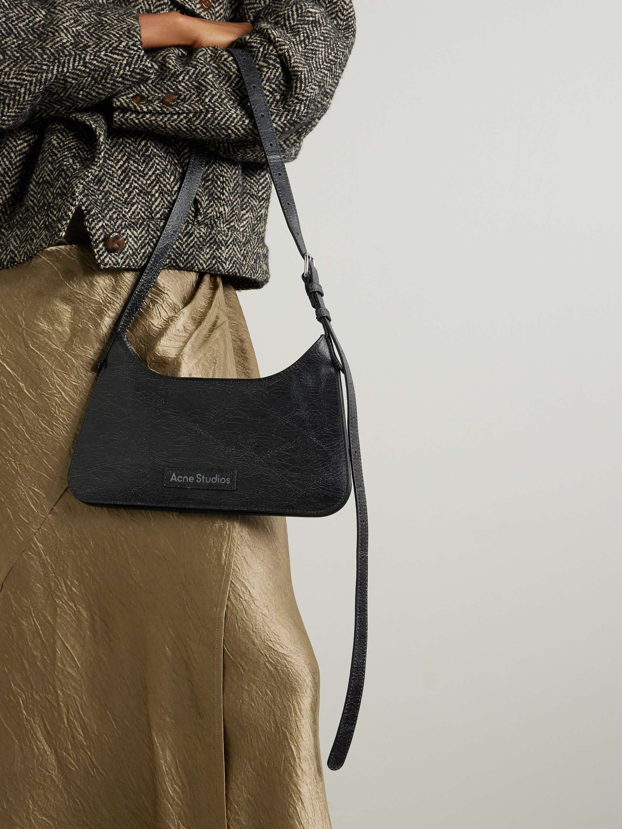 Platt mini cracked-leather shoulder bag - black - One Size