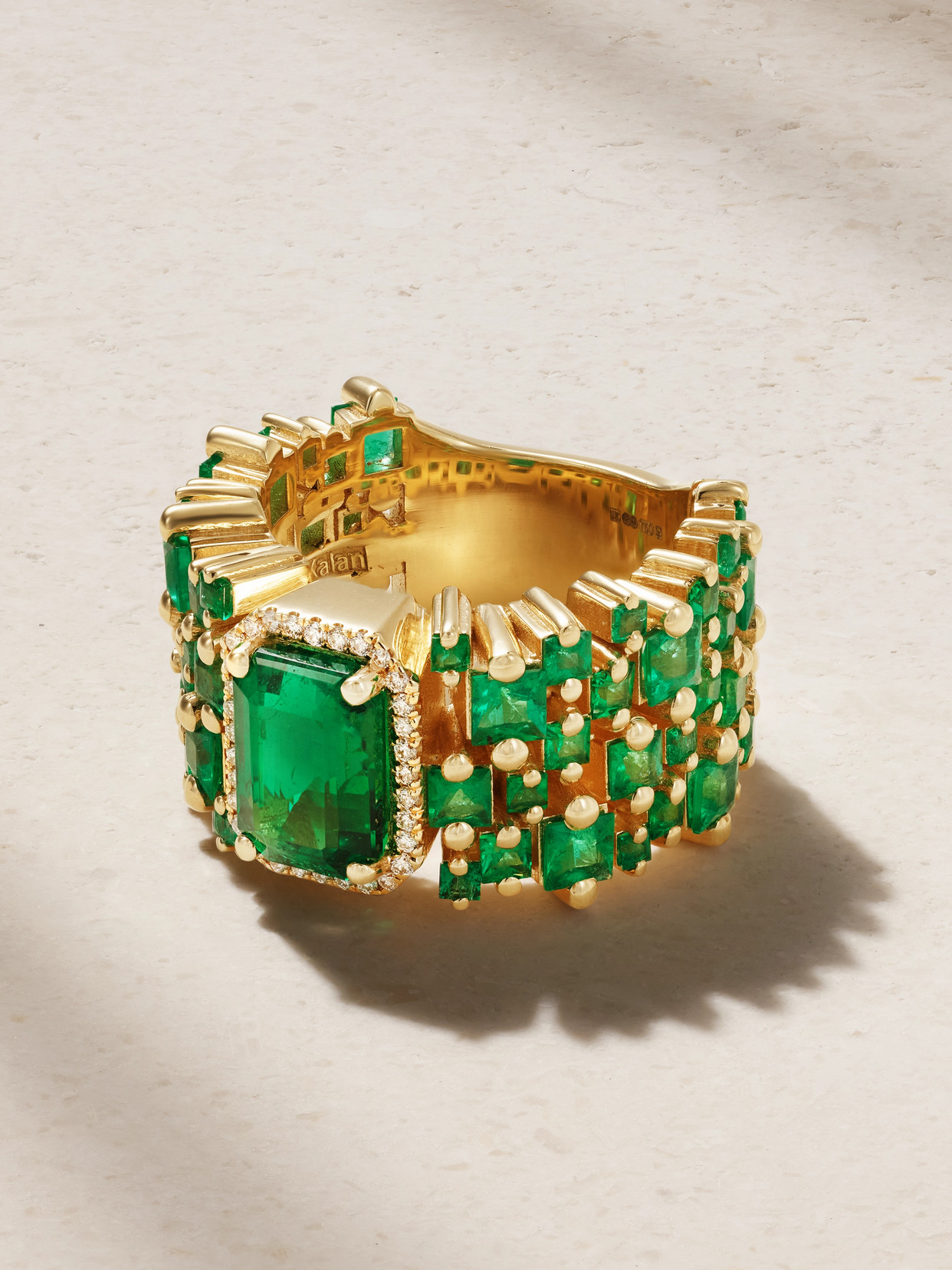 Suzanne Kalan 18-karat Gold, Emerald And Diamond Ring In Green