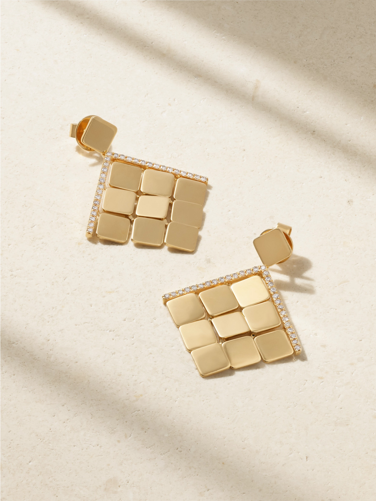 Ileana Makri Medium Tile 18-karat Gold Diamond Earrings