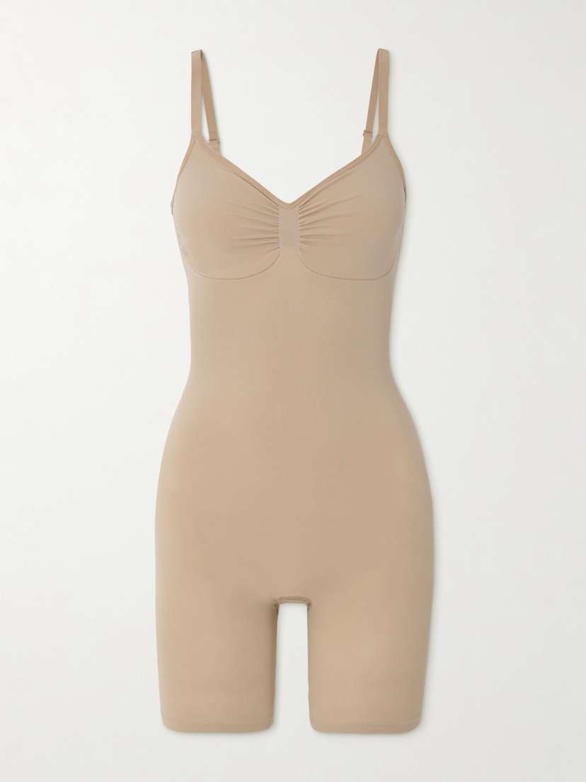 Skims Seamless Sculpt Mid Thigh Bodysuit - Clay