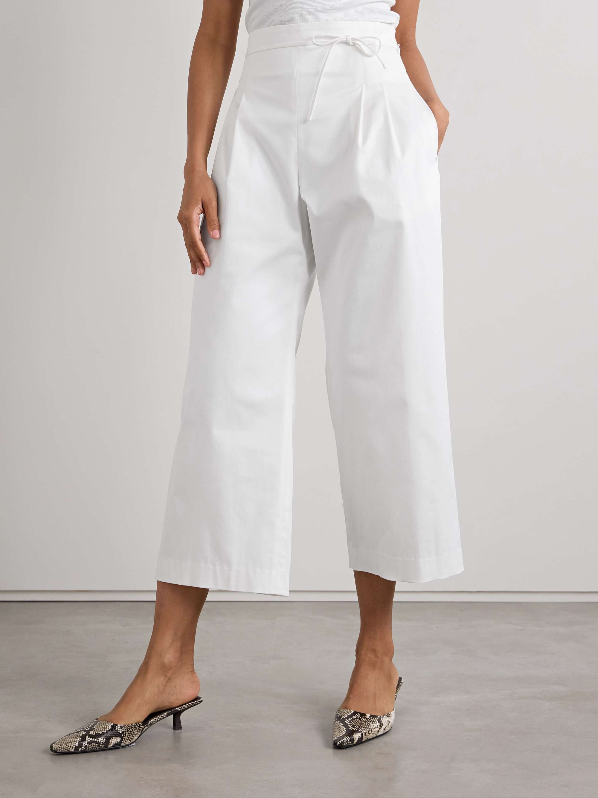 CAROLINA HERRERA 