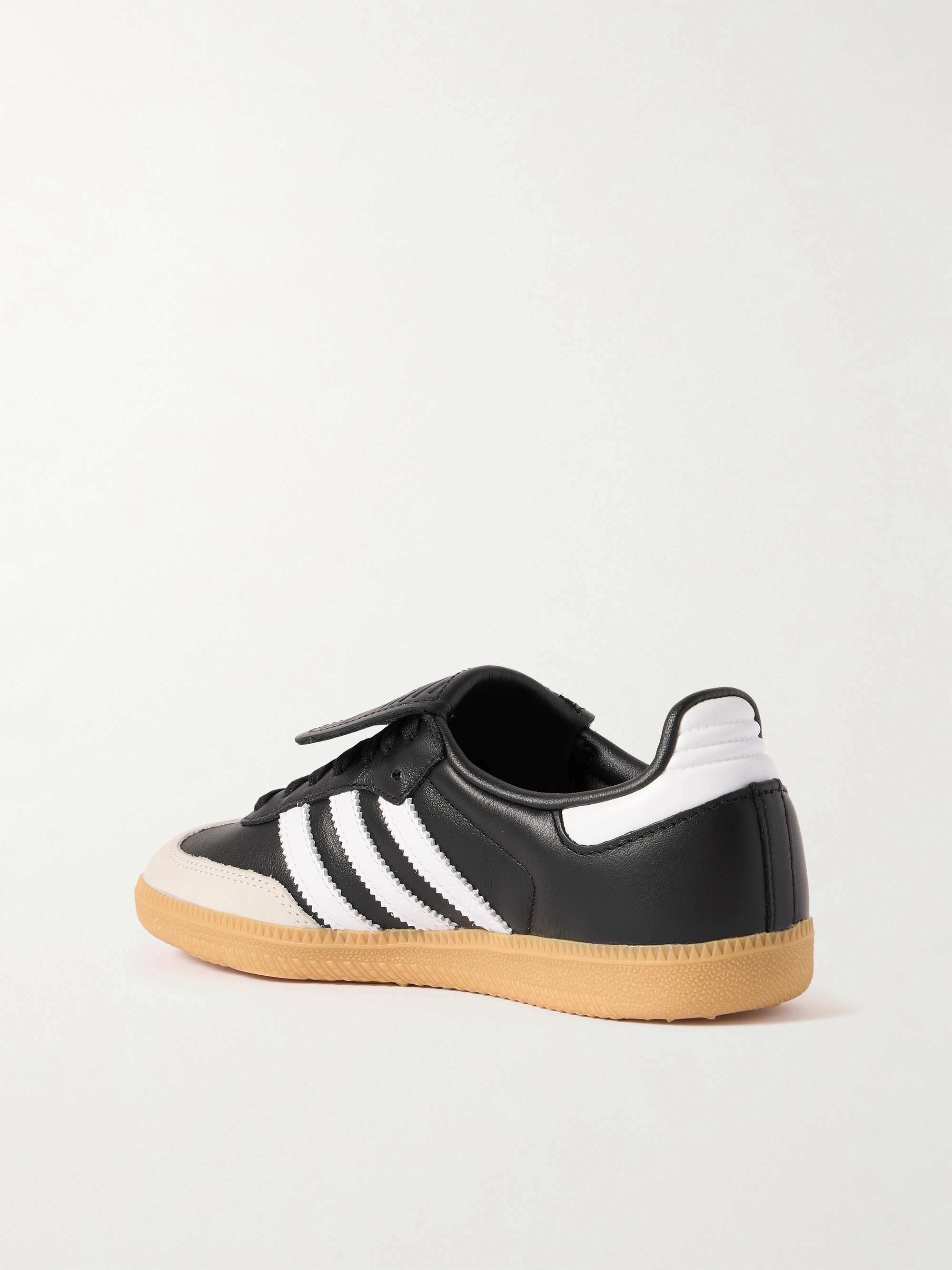 ADIDAS ORIGINALS 