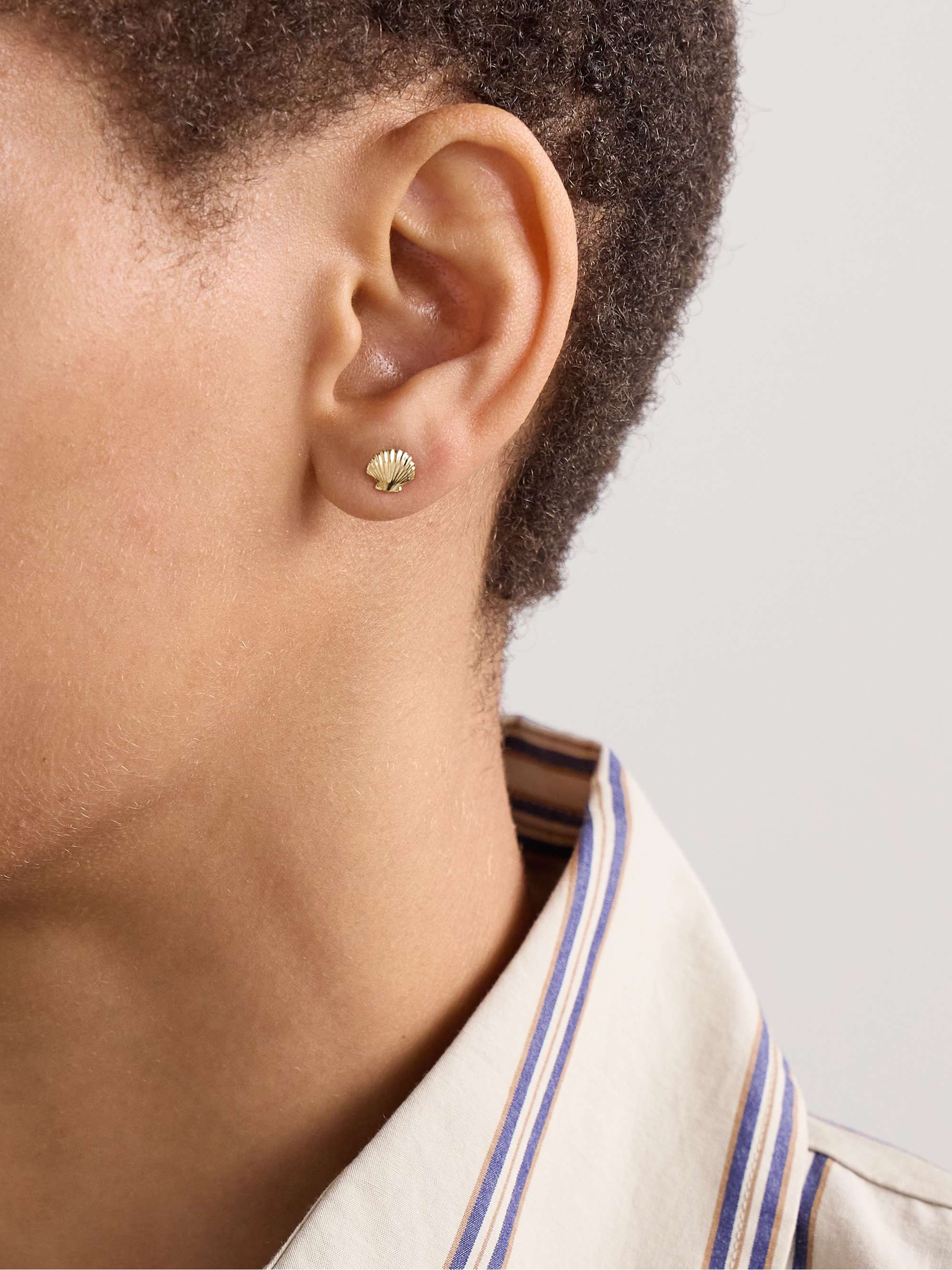 ALISON LOU Seashell 14-karat gold earring