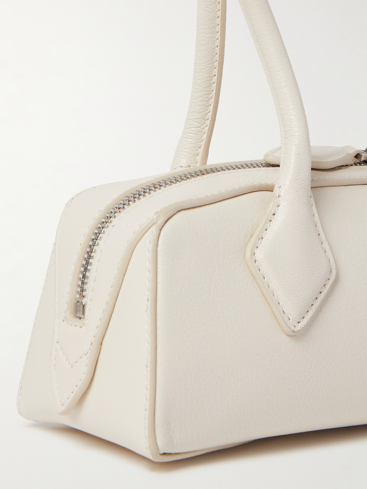 Shop Alaïa Le Teckel Small Leather Shoulder Bag In Ivory
