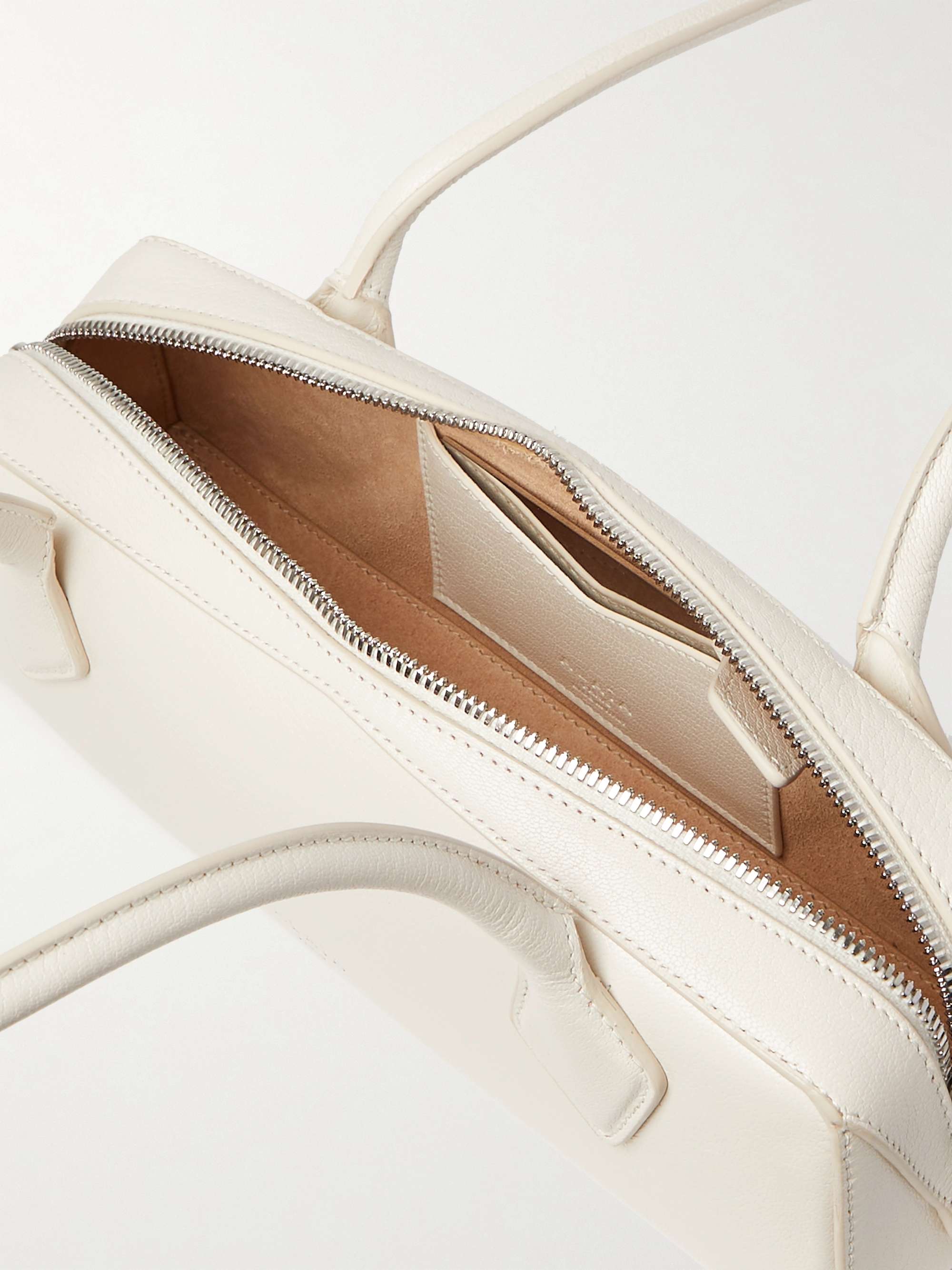 ALAÏA 