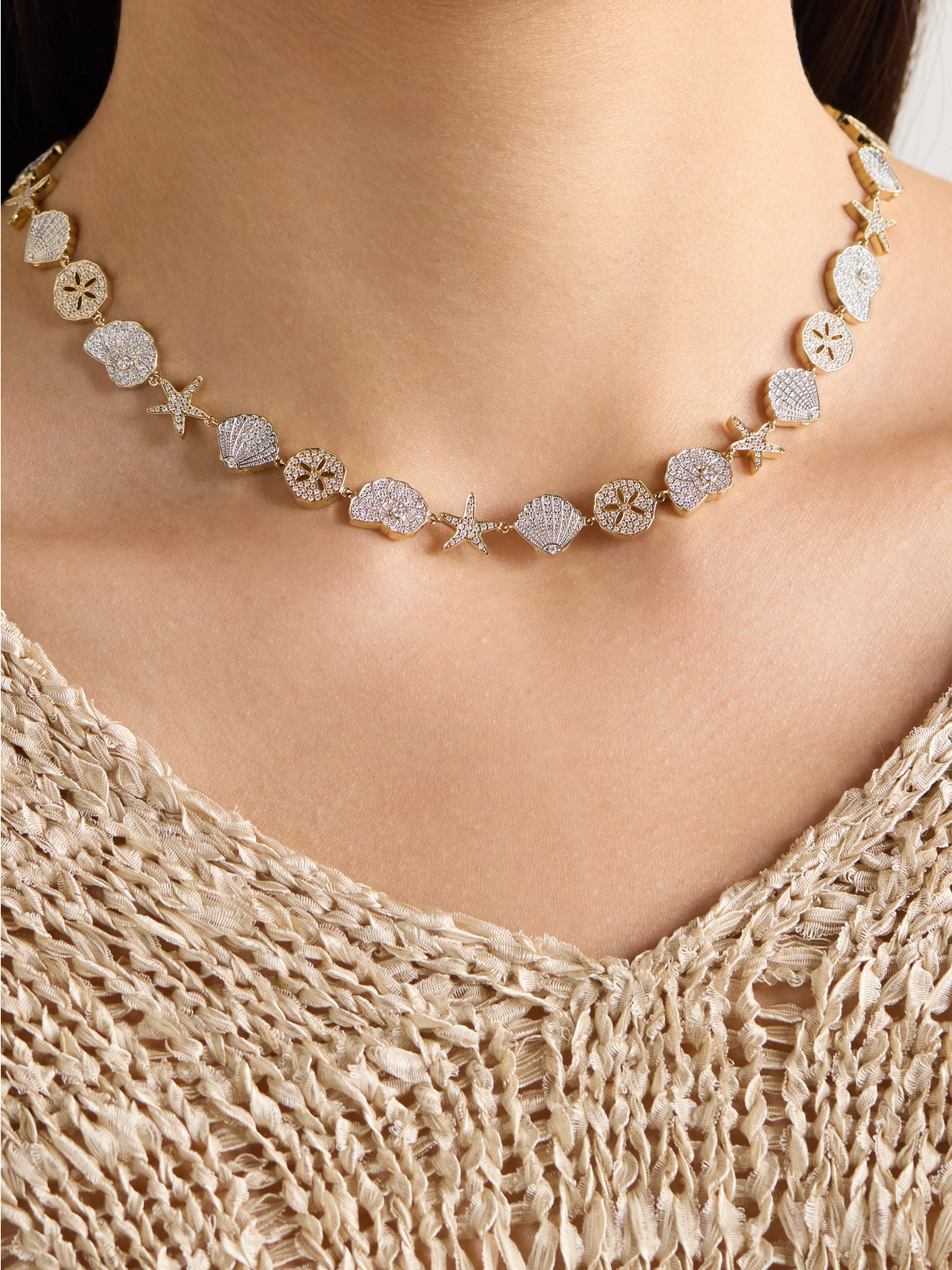 Sydney Evan Sea Life 18-karat Yellow And White Gold Diamond Necklace In Gold