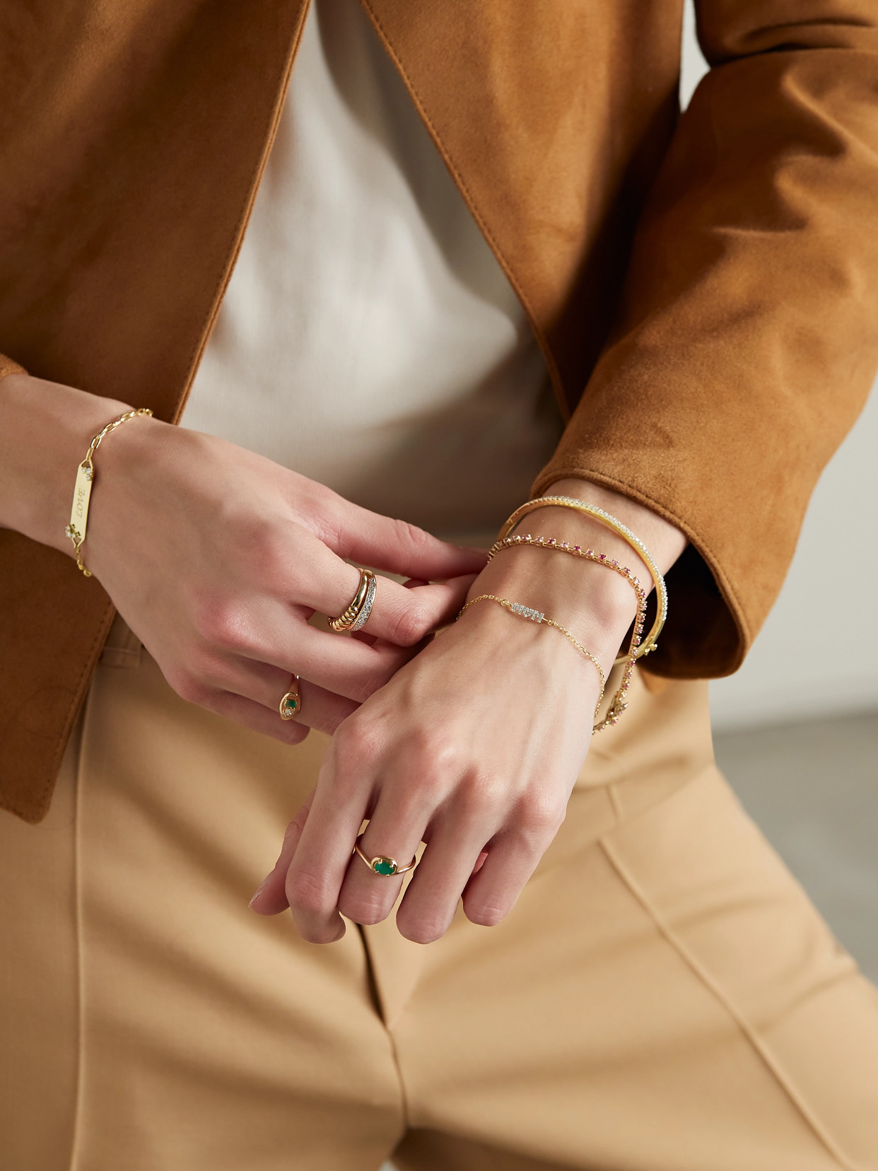 Stone And Strand Mom 10-karat Gold Diamond Bracelet In Gold