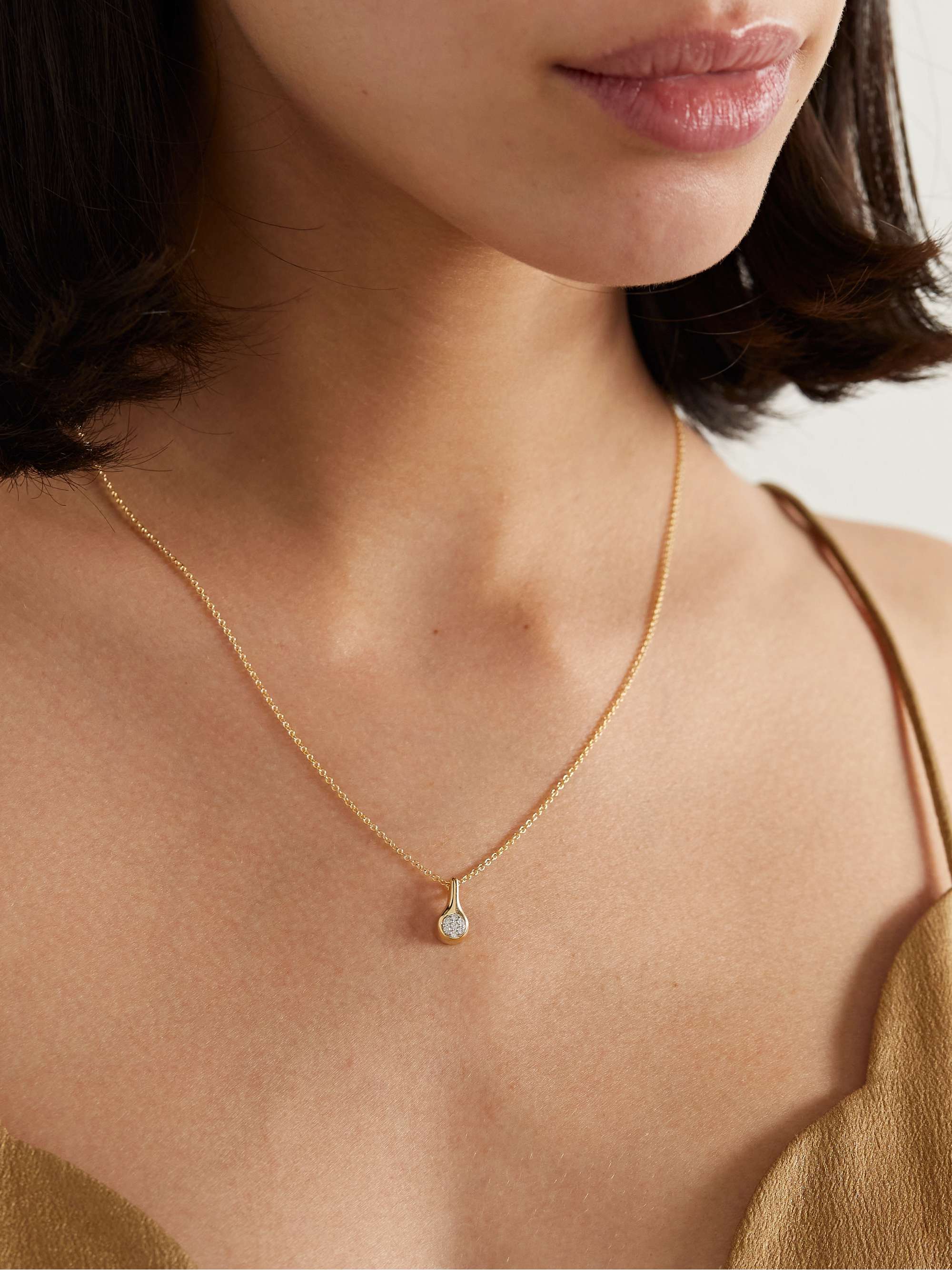 STONE AND STRAND 