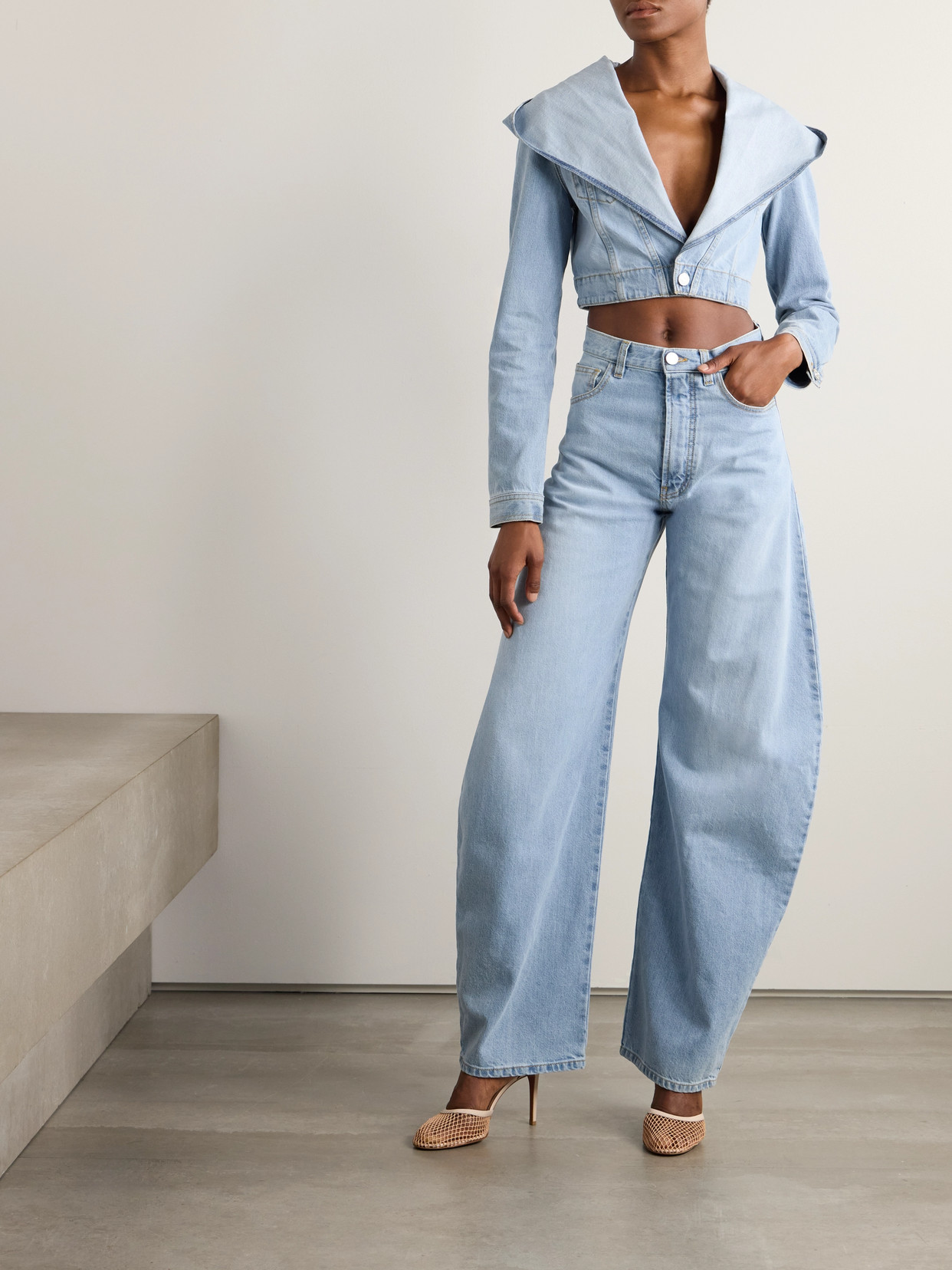 Alaïa Hooded Denim Jacket With Cinched Waist In Blue