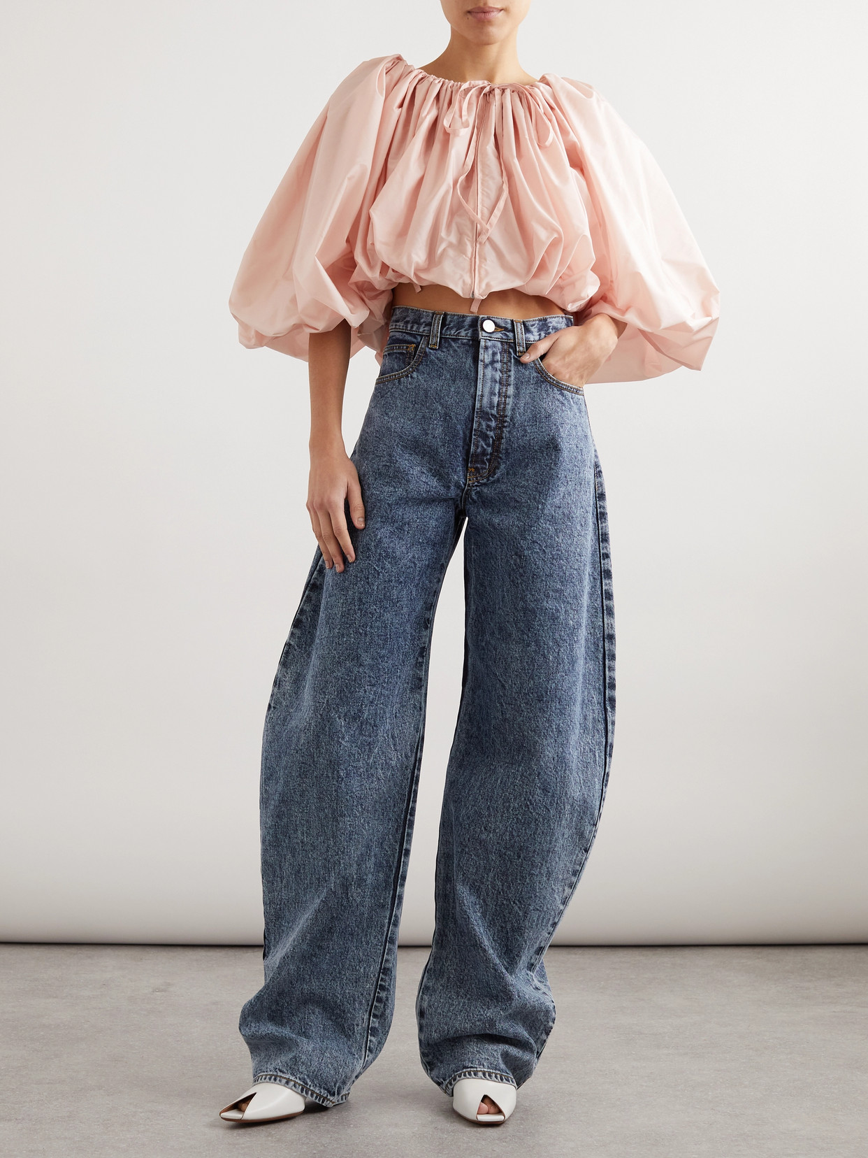 Alaïa Cropped Gathered Taffeta Blouse In Pink