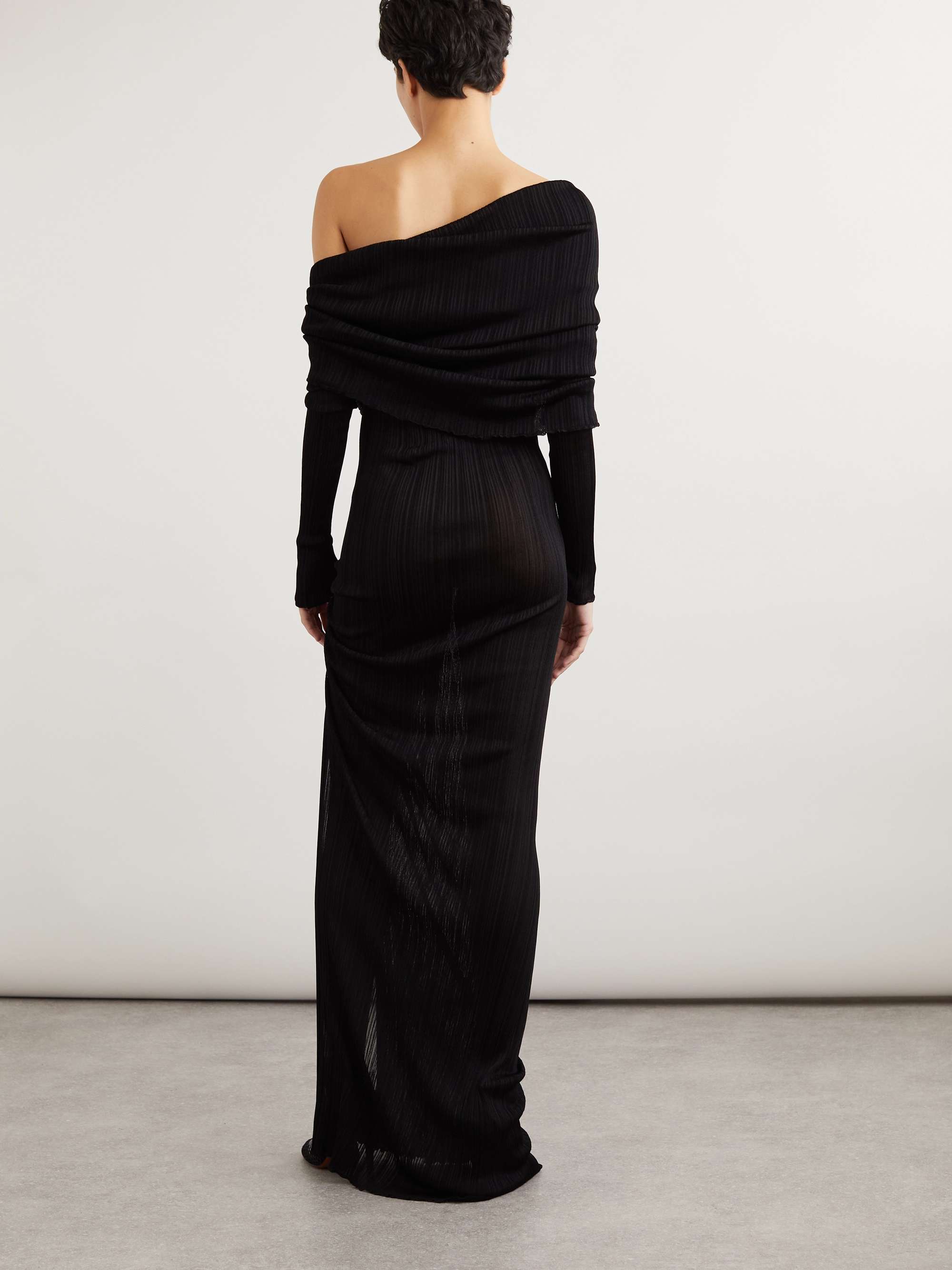 ALAÏA 