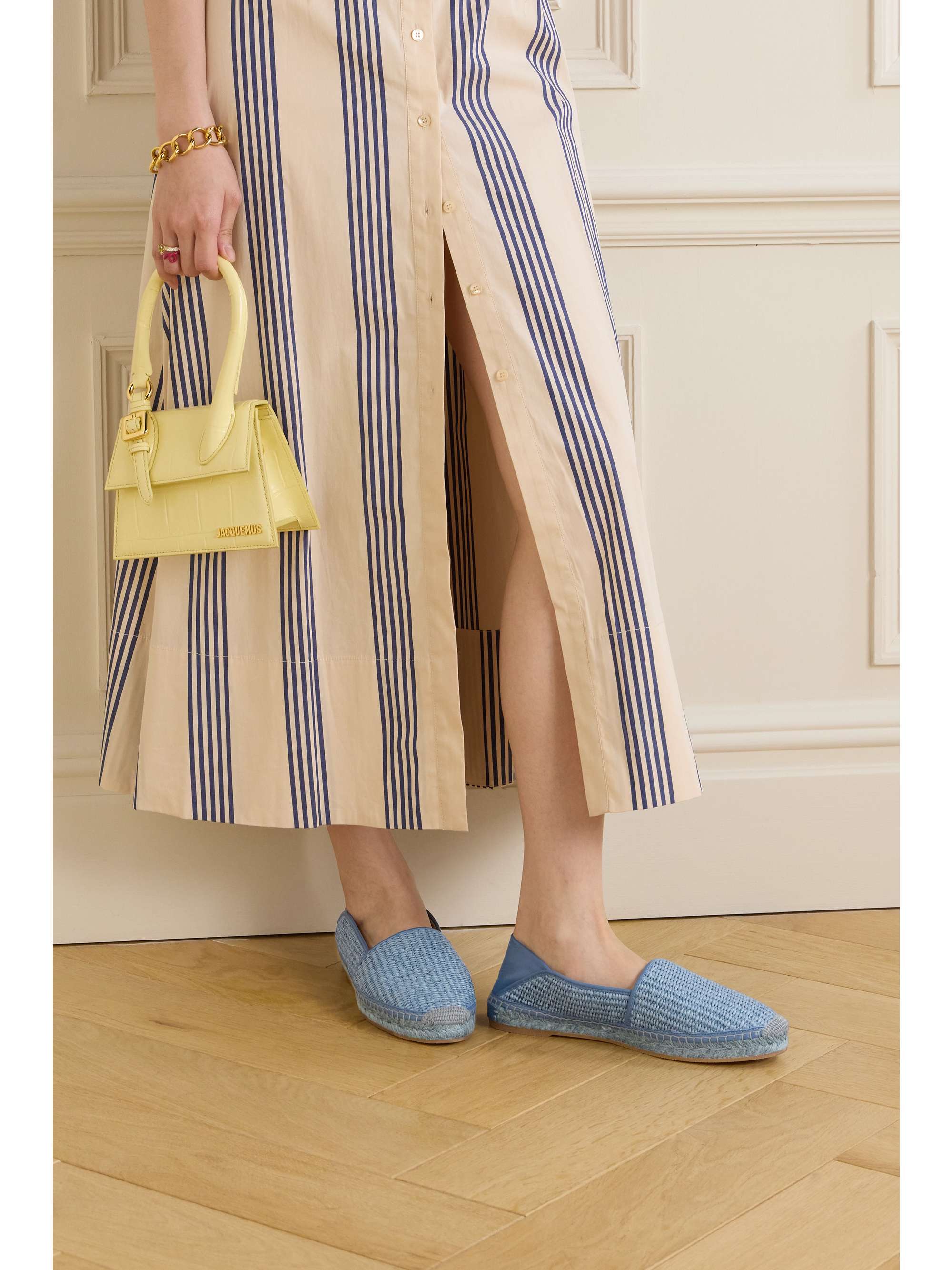 MANOLO BLAHNIK 