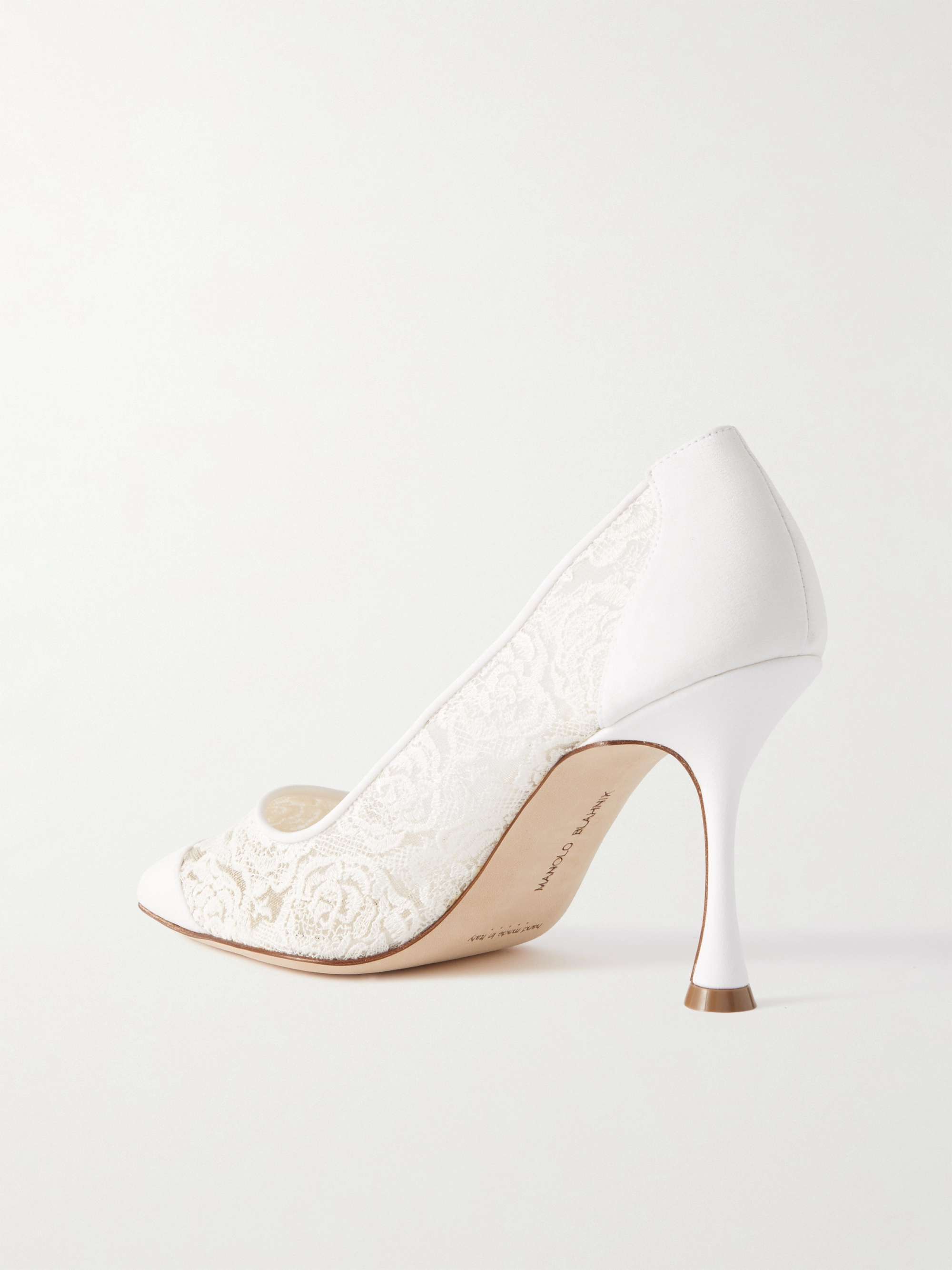 MANOLO BLAHNIK 