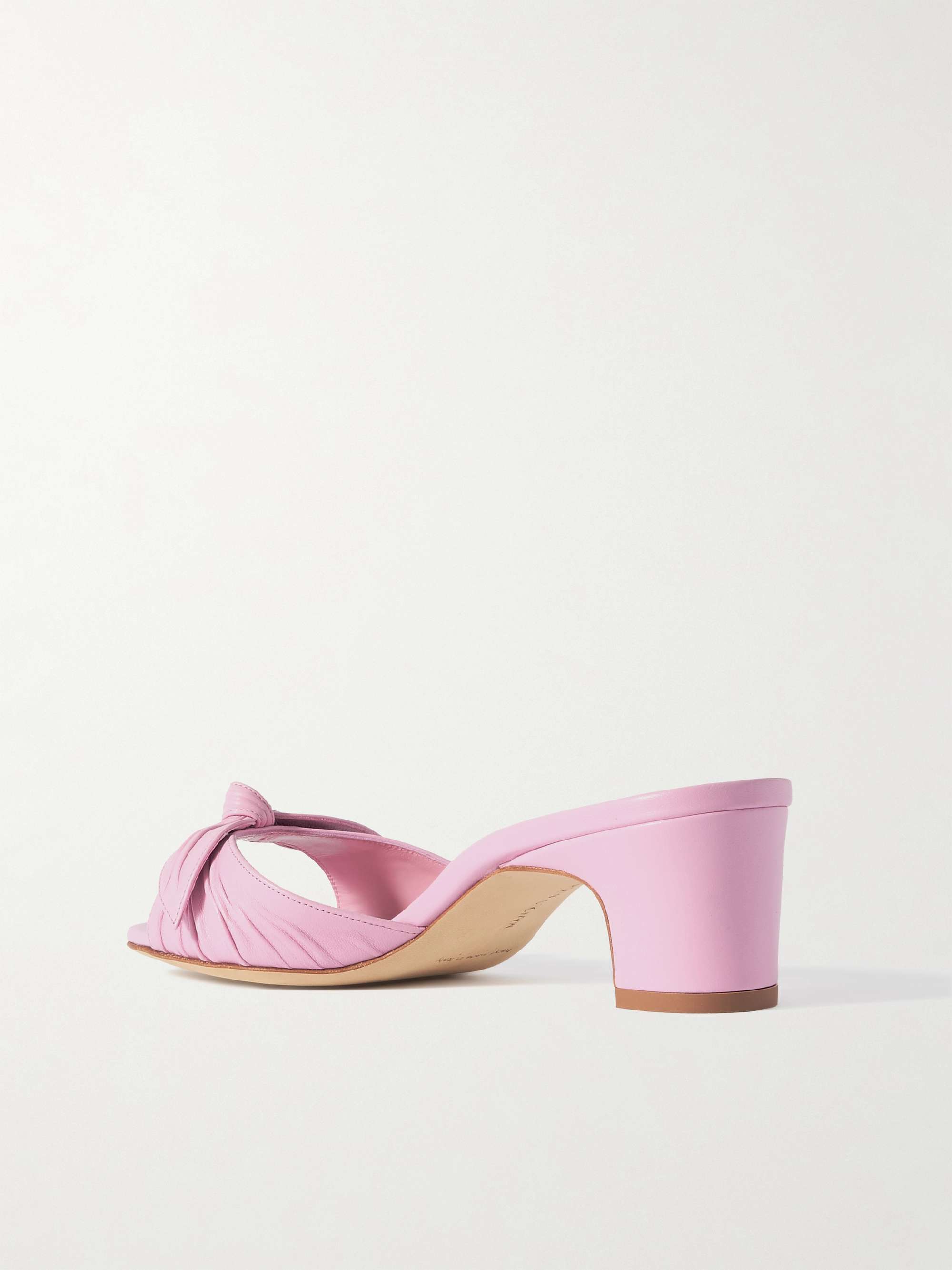 MANOLO BLAHNIK 