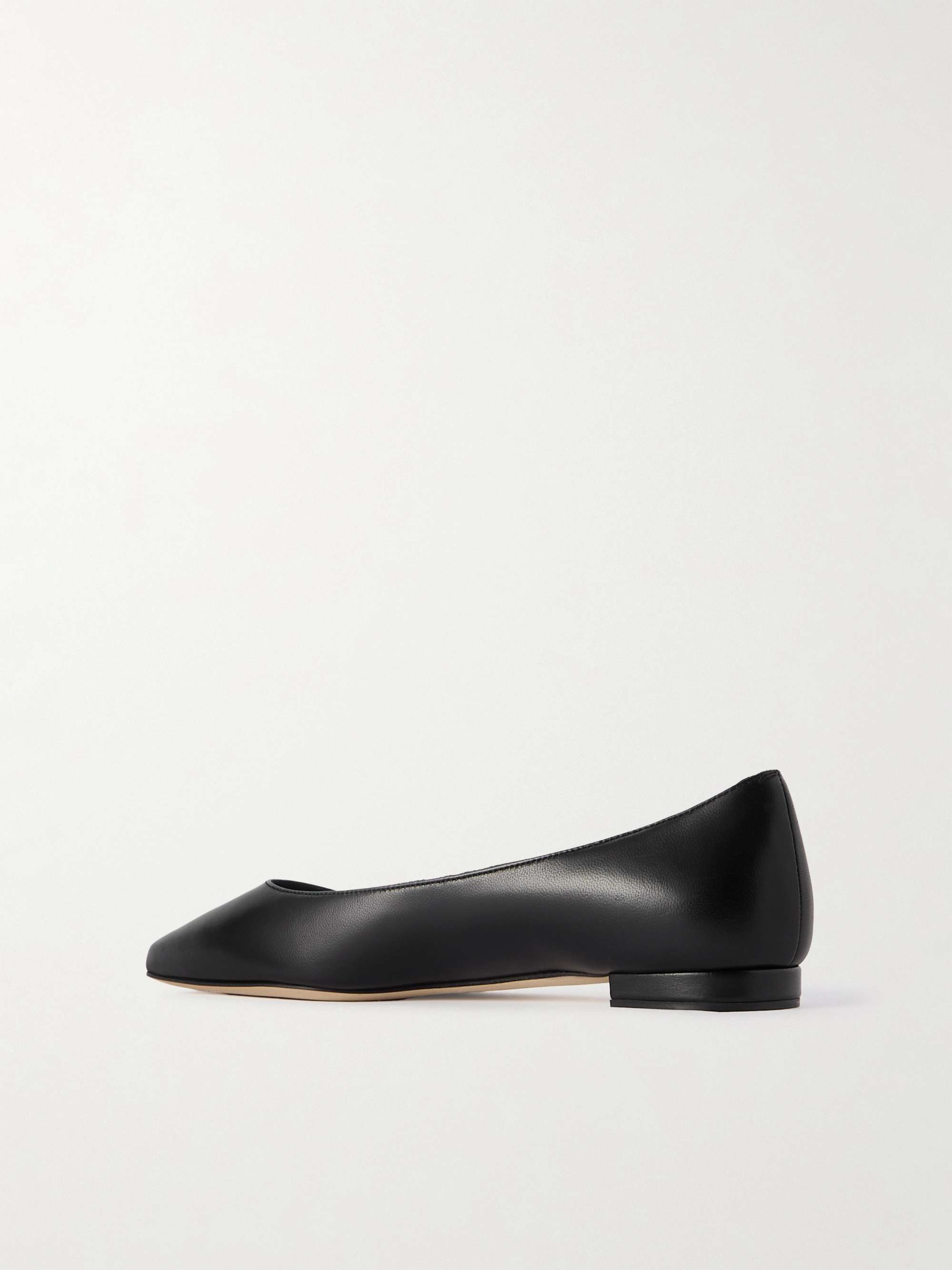 MANOLO BLAHNIK 