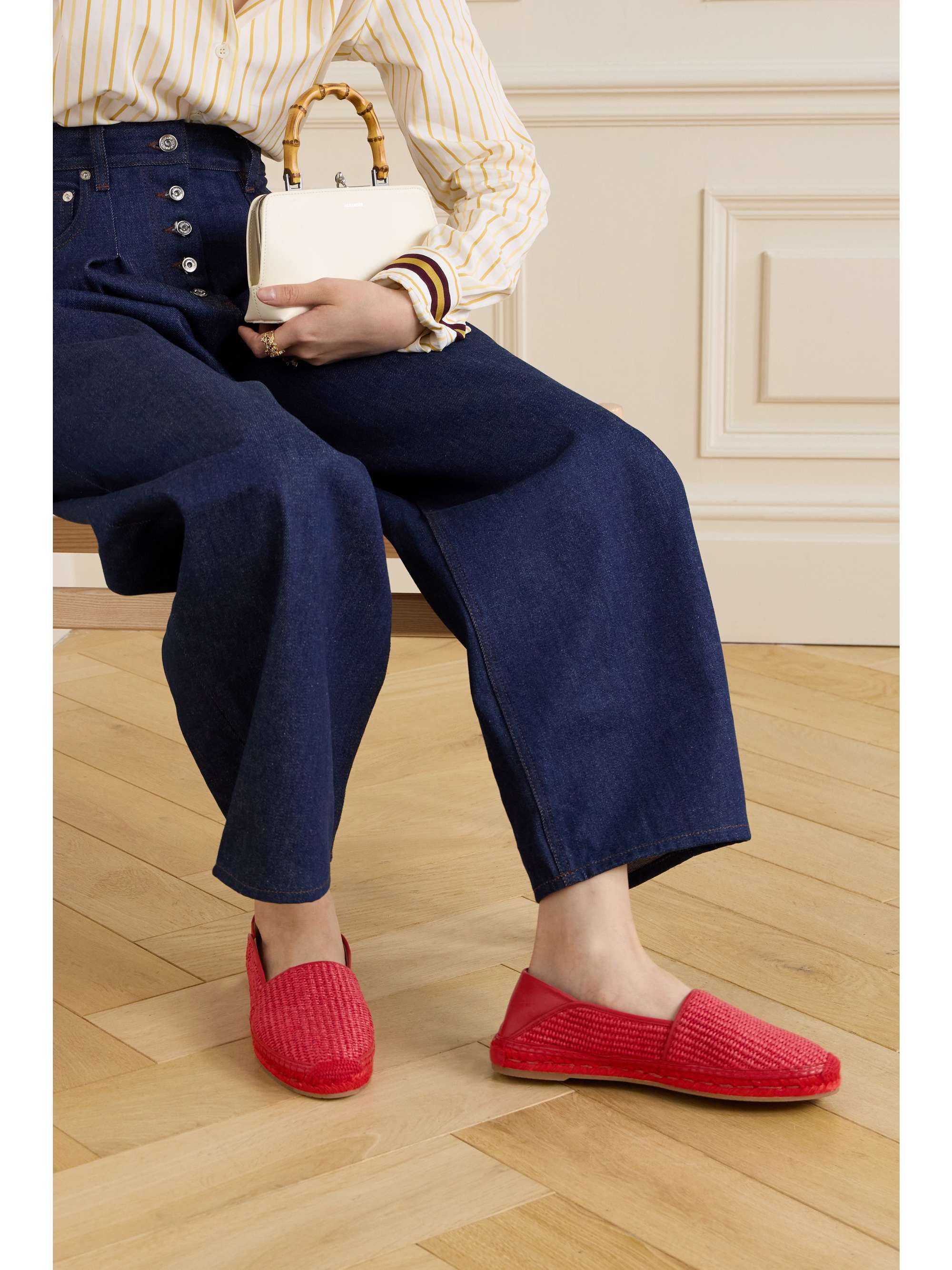 MANOLO BLAHNIK 