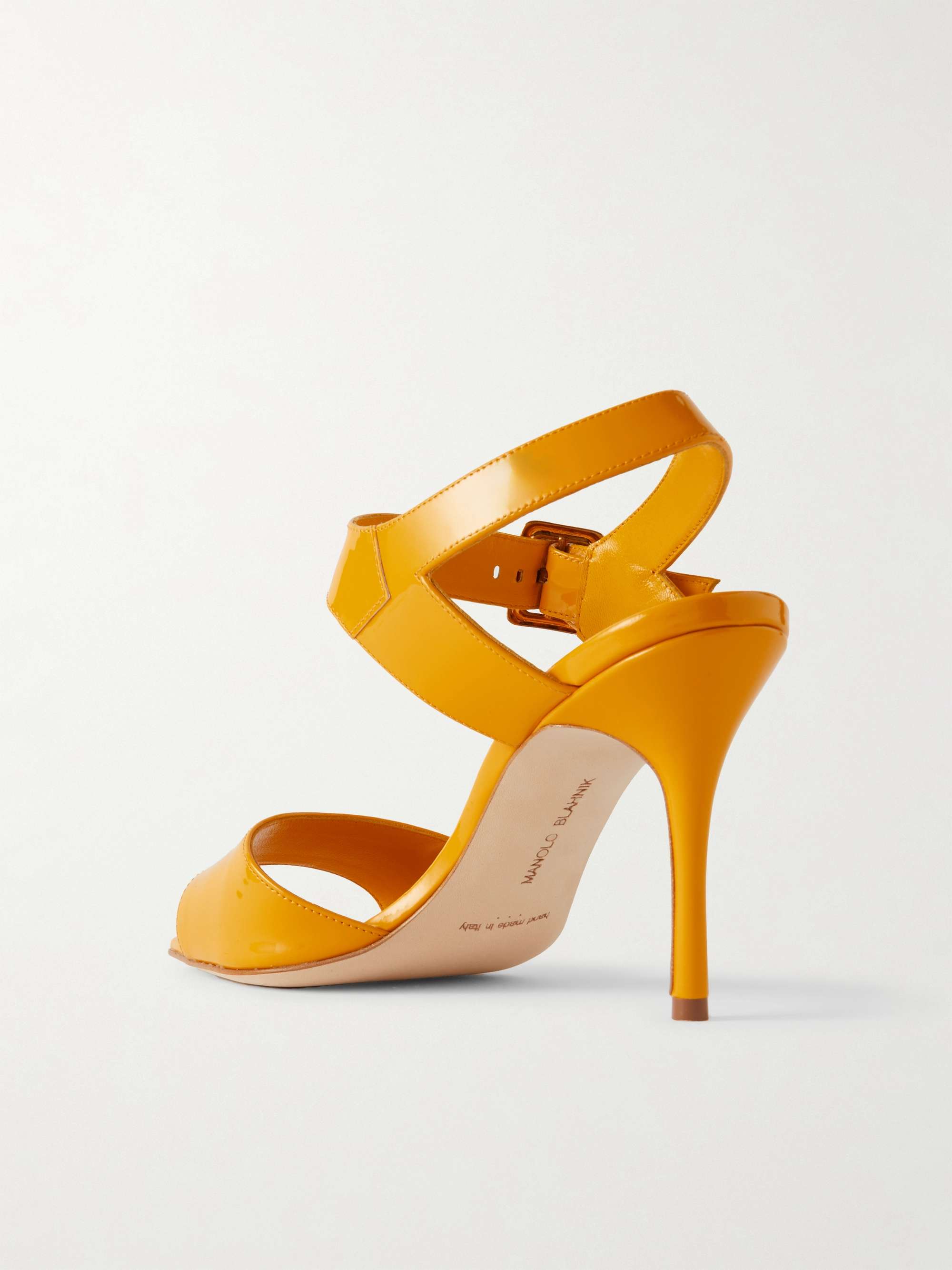 MANOLO BLAHNIK 