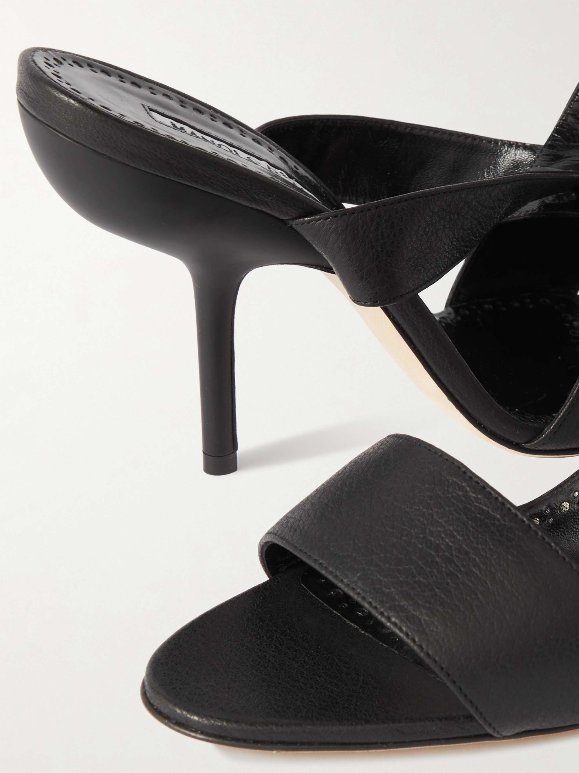 MANOLO BLAHNIK 