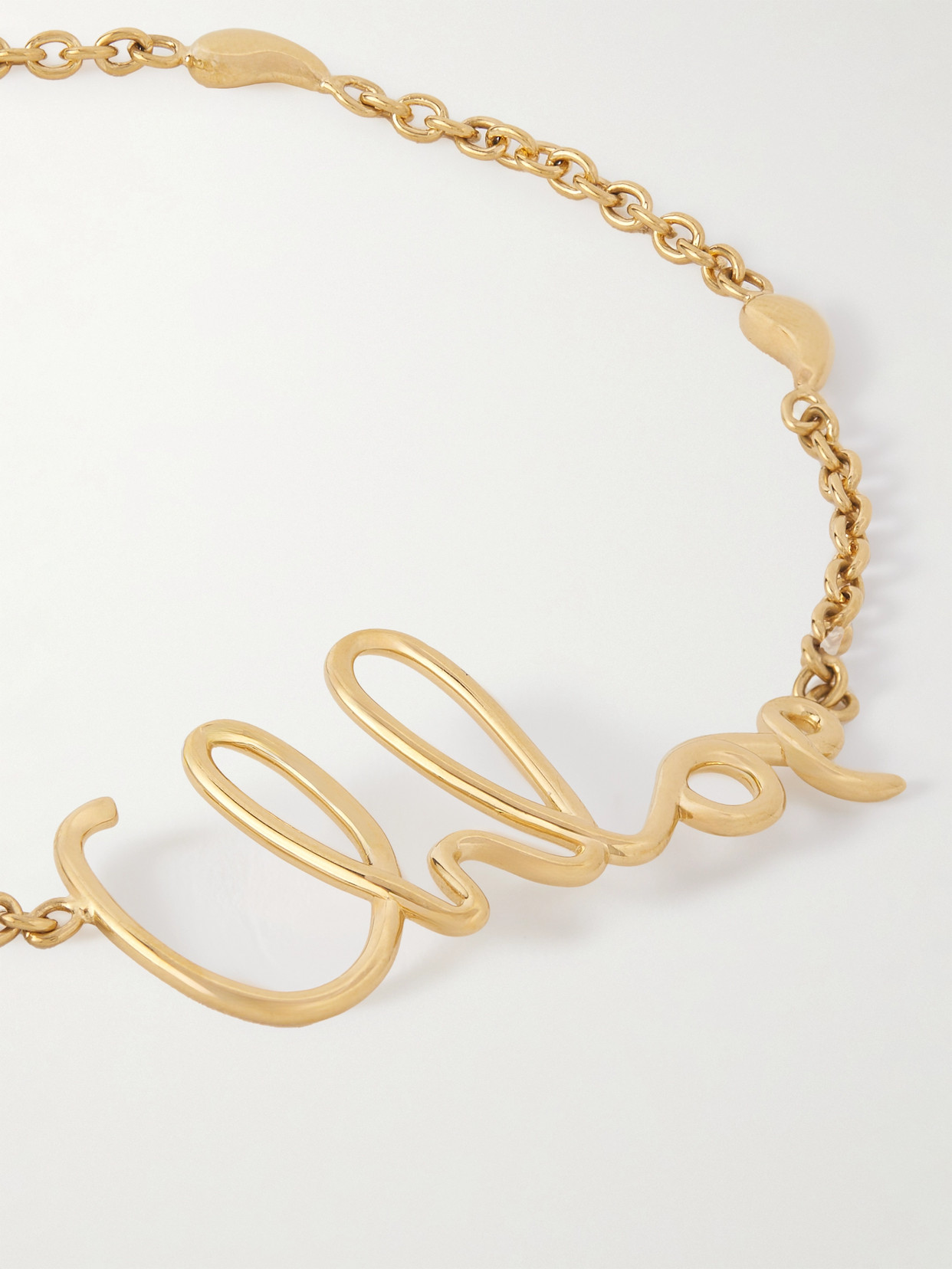 Chloé Vintage Gold Necklace With Cursive Name Pendant And Delicate Chain In Gold