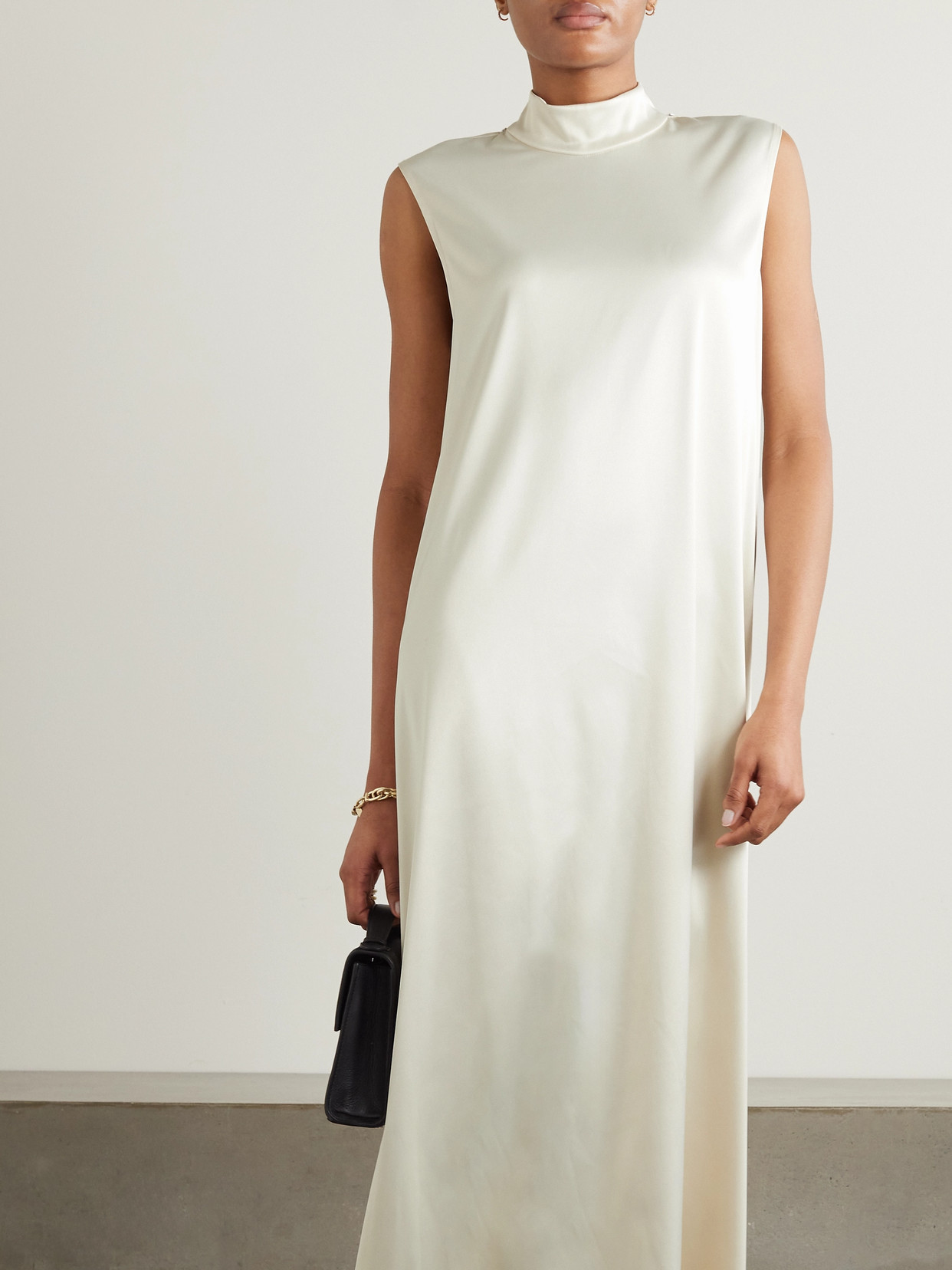 Dima Ayad Satin And Metallic Jacquard Satin Gown And Cape Set In Cream