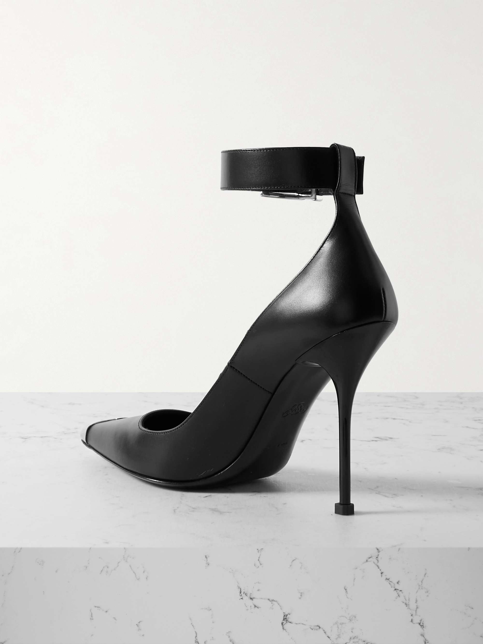 MCQUEEN 