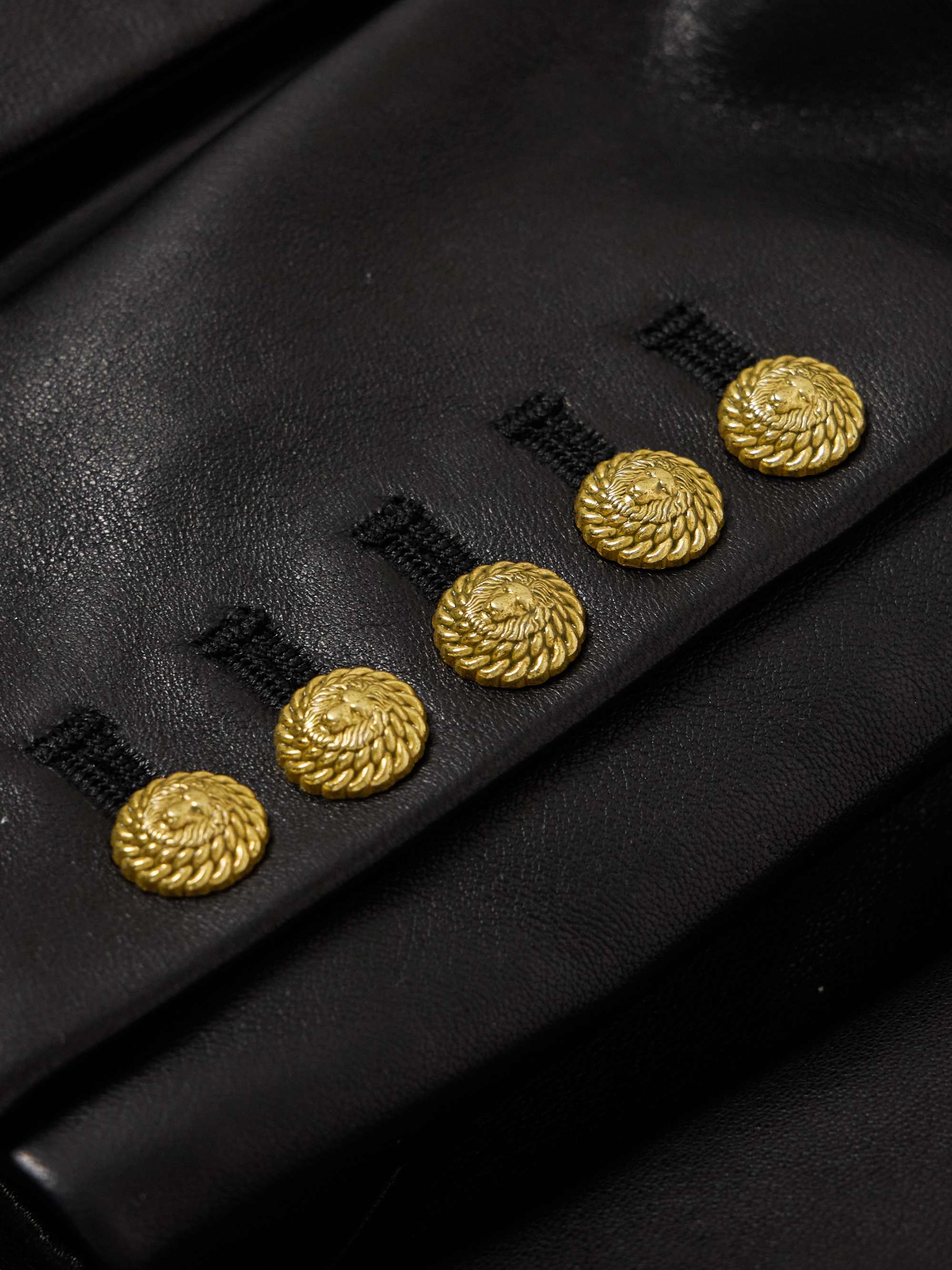 BALMAIN 