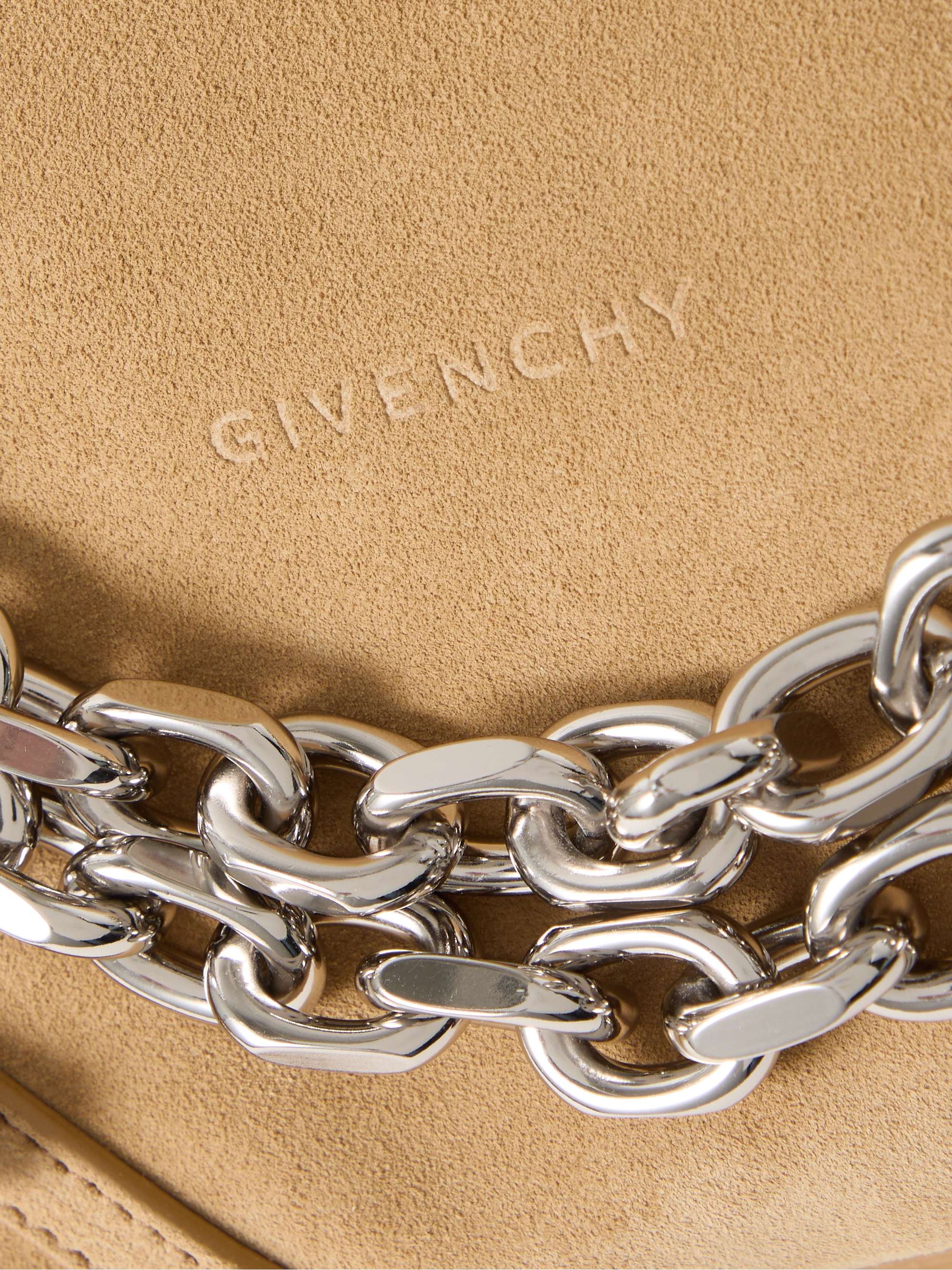 GIVENCHY 