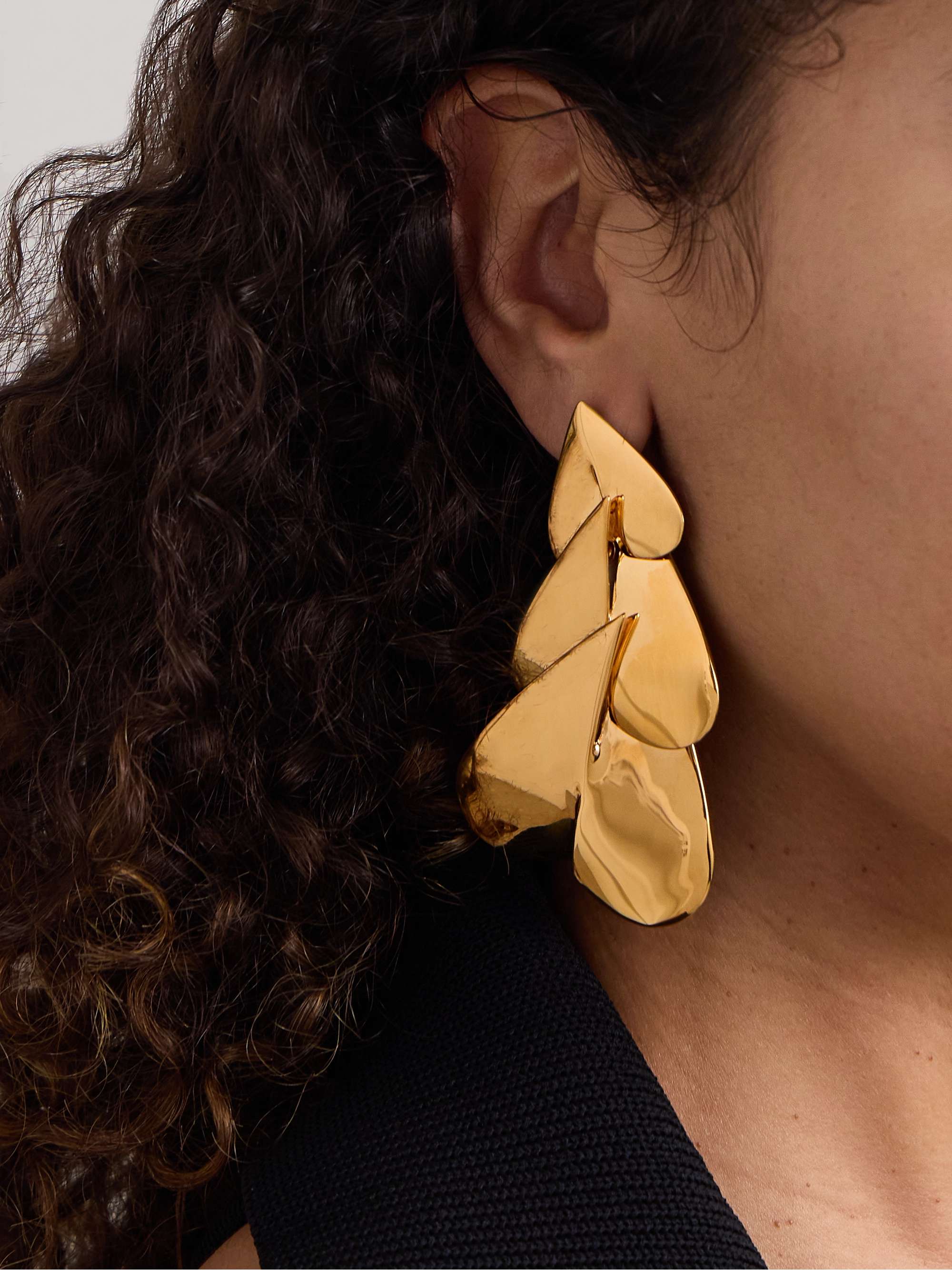 ALAÏA 