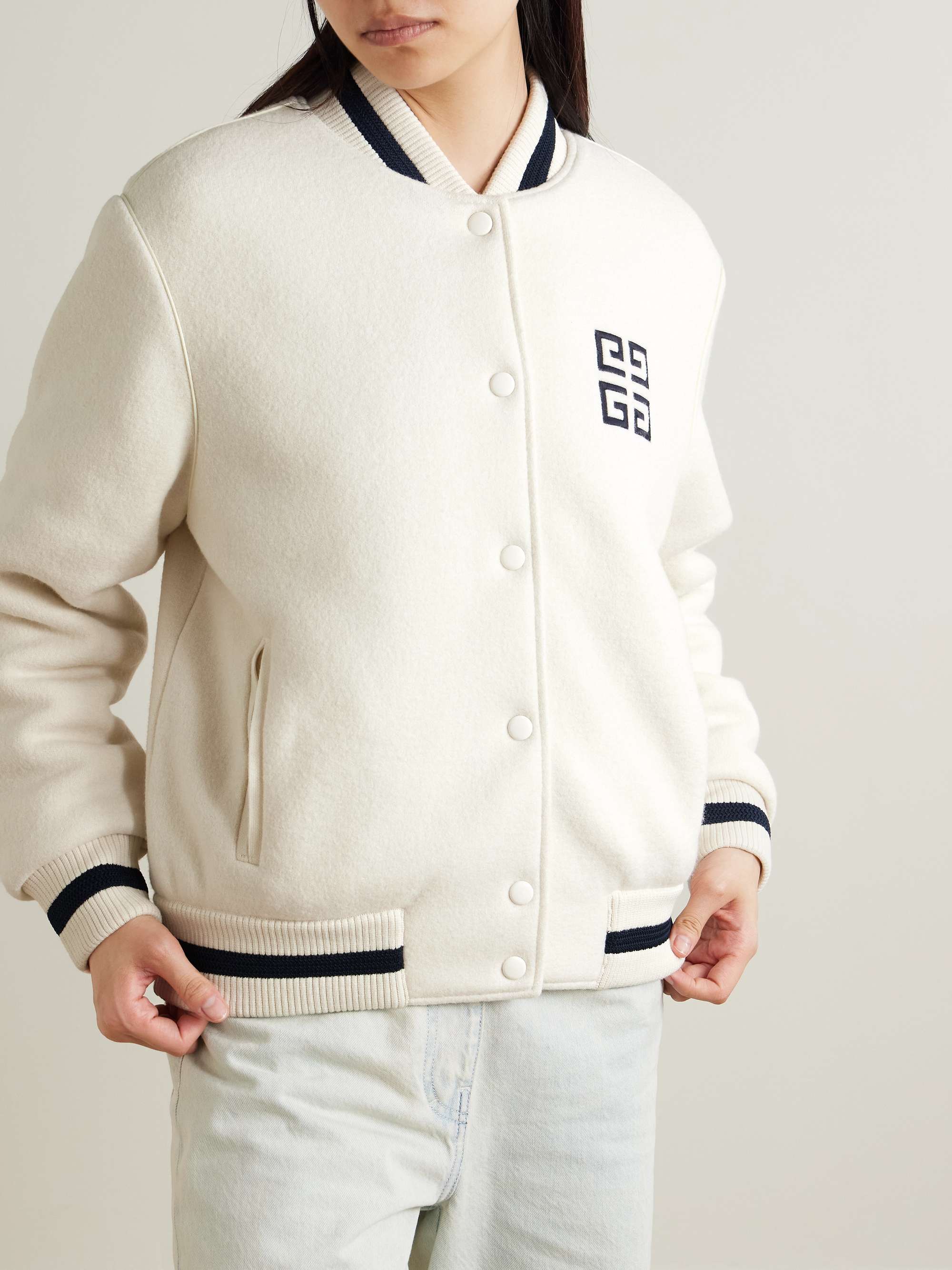 GIVENCHY 
