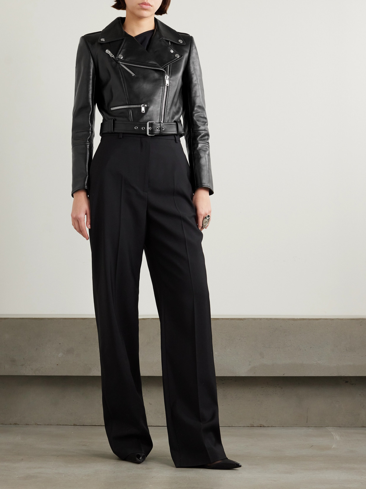 Alexander Mcqueen Cropped Biker Leather Jacket In Black