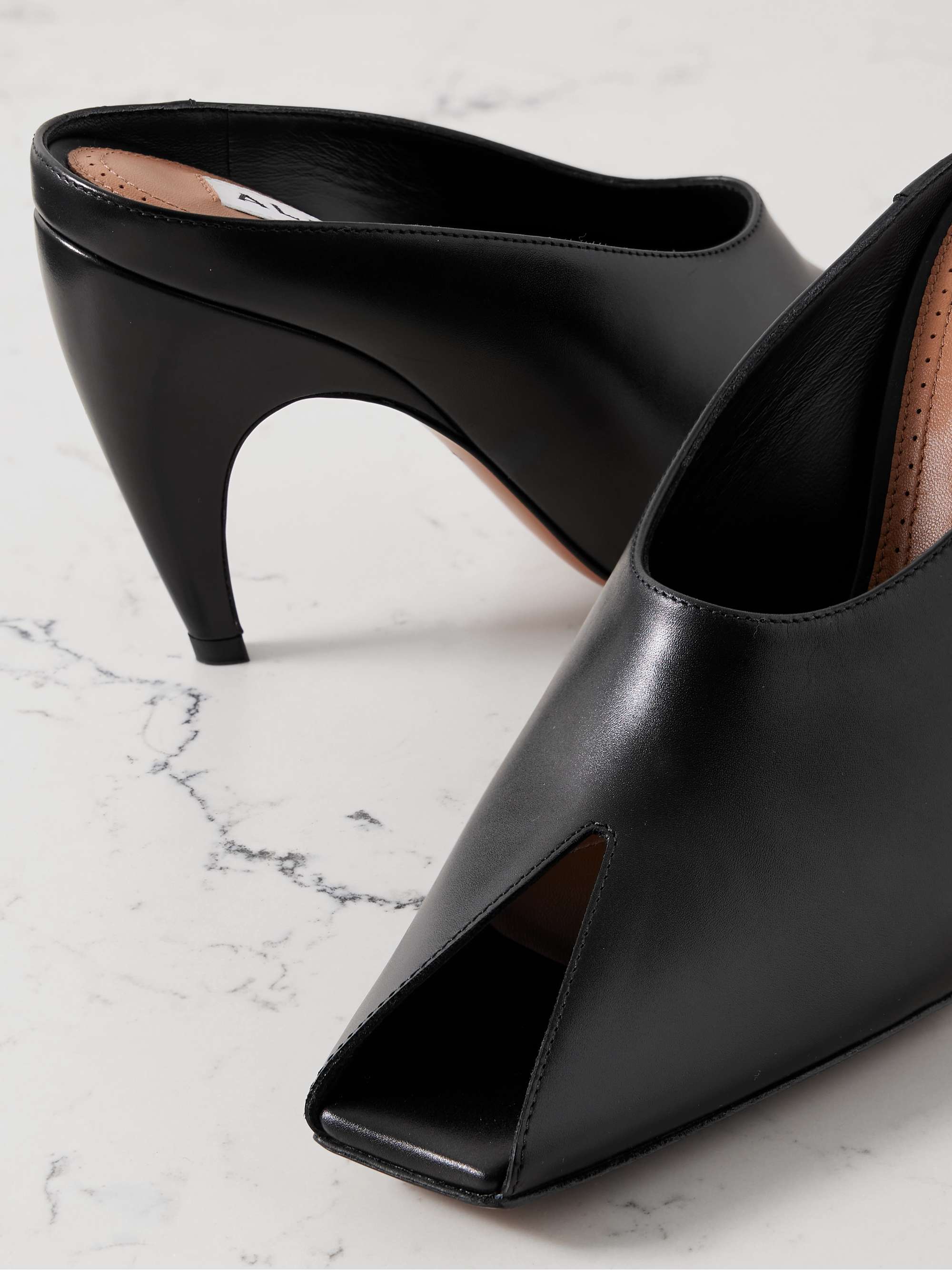 ALAÏA 