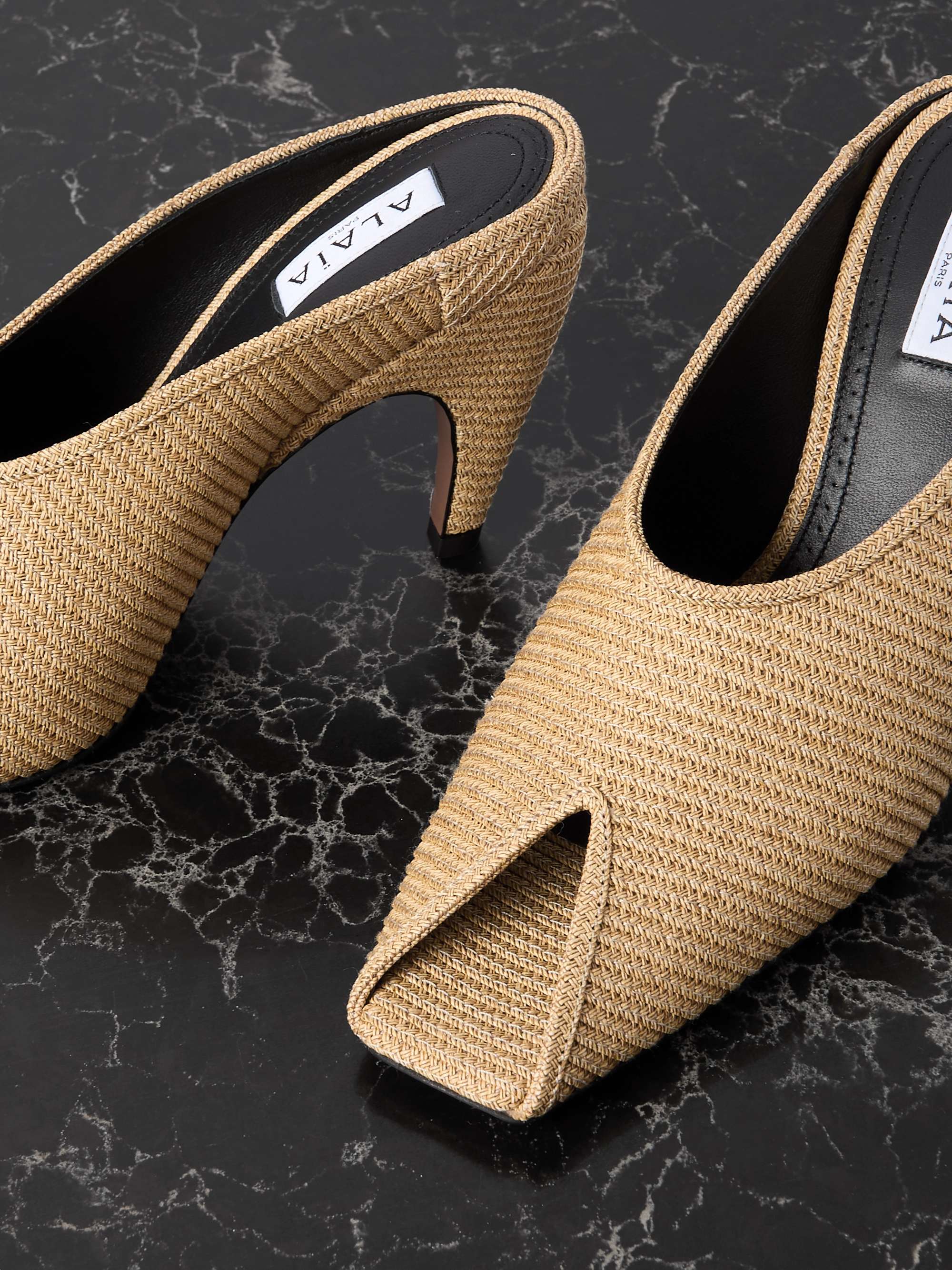 ALAÏA 