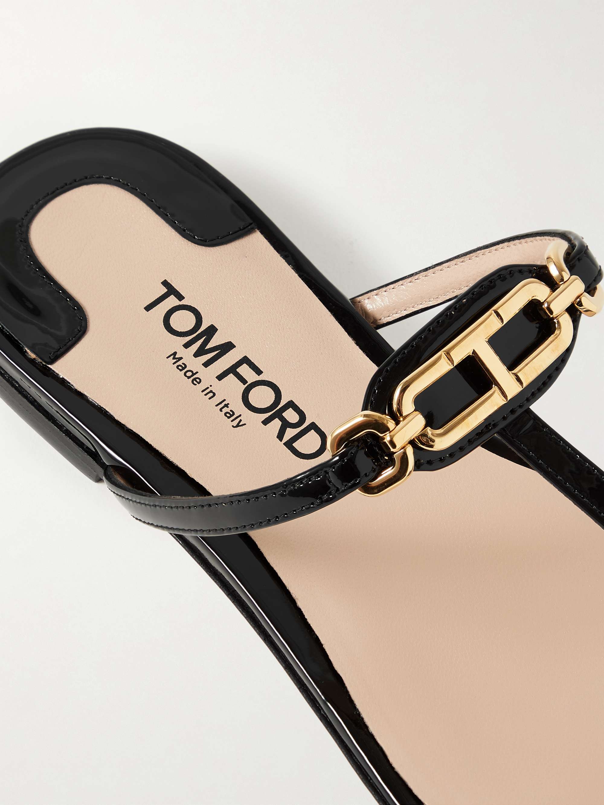 TOM FORD 