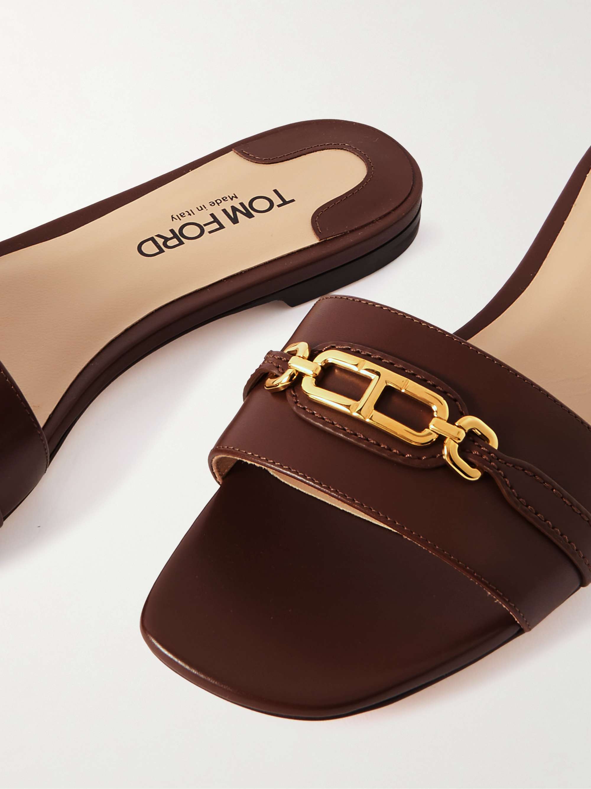 TOM FORD 