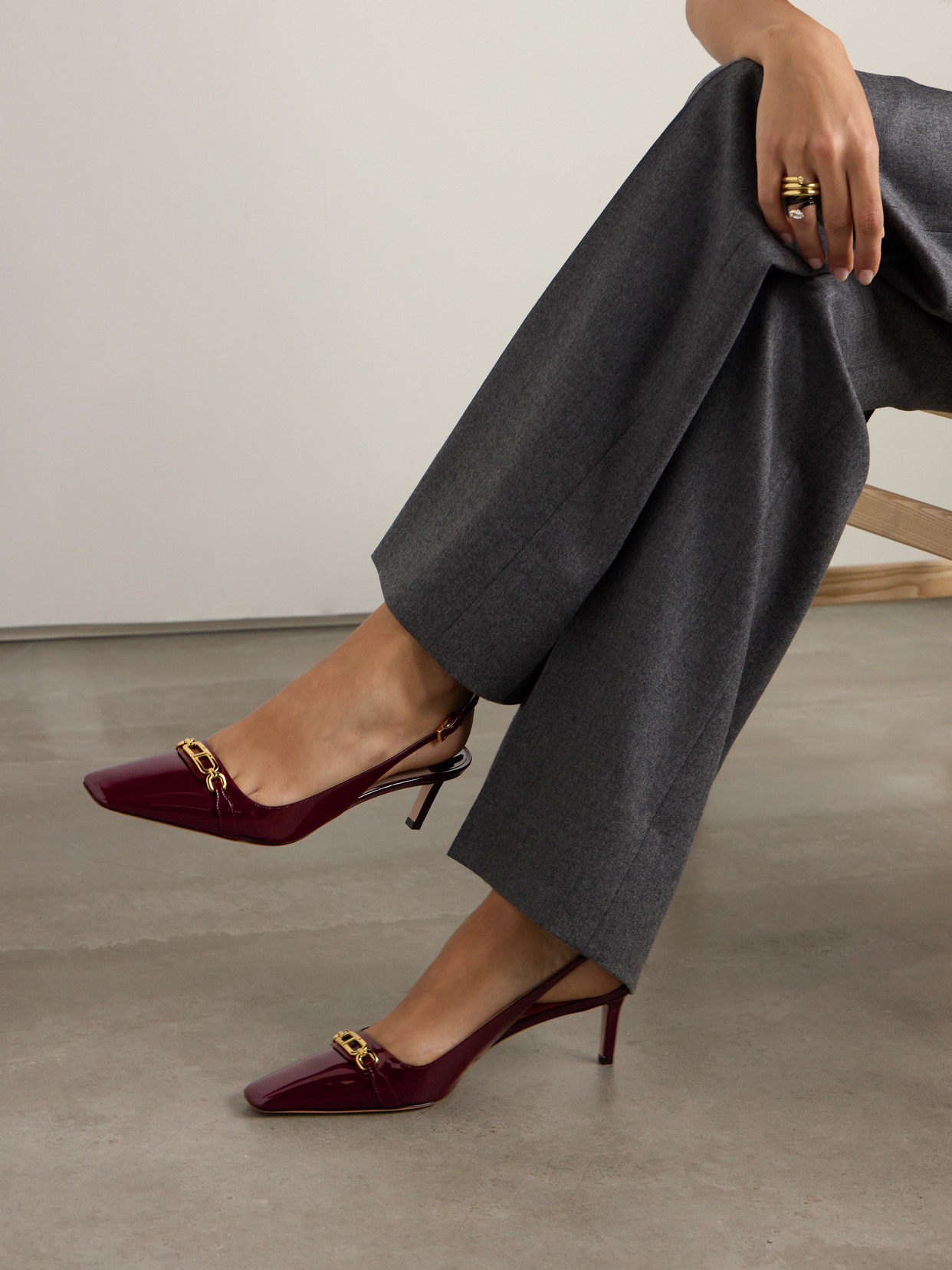 Tom Ford Embellished Patent-leather Slingback Pumps In Red