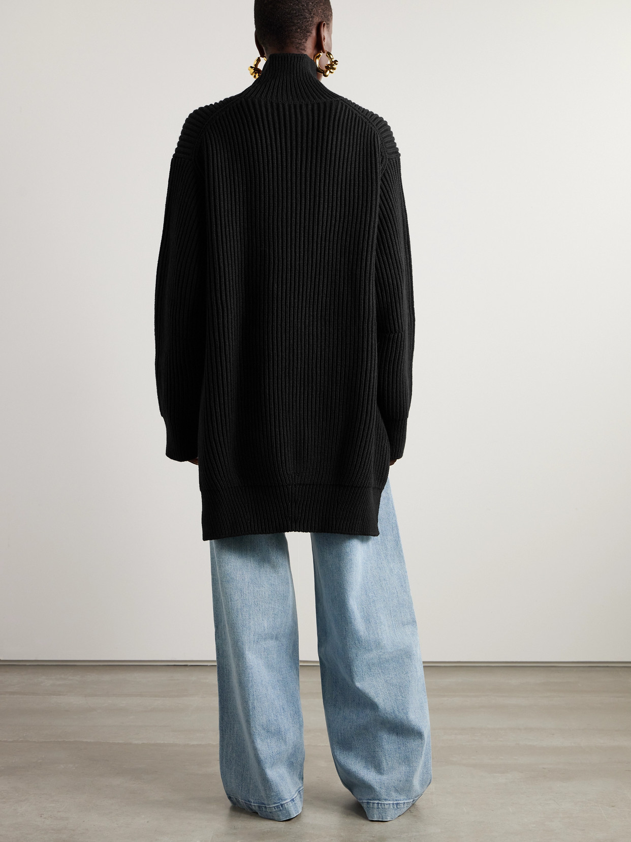 Jil Sander Oversized Ribbed Wool Turtleneck Sweater In Black
